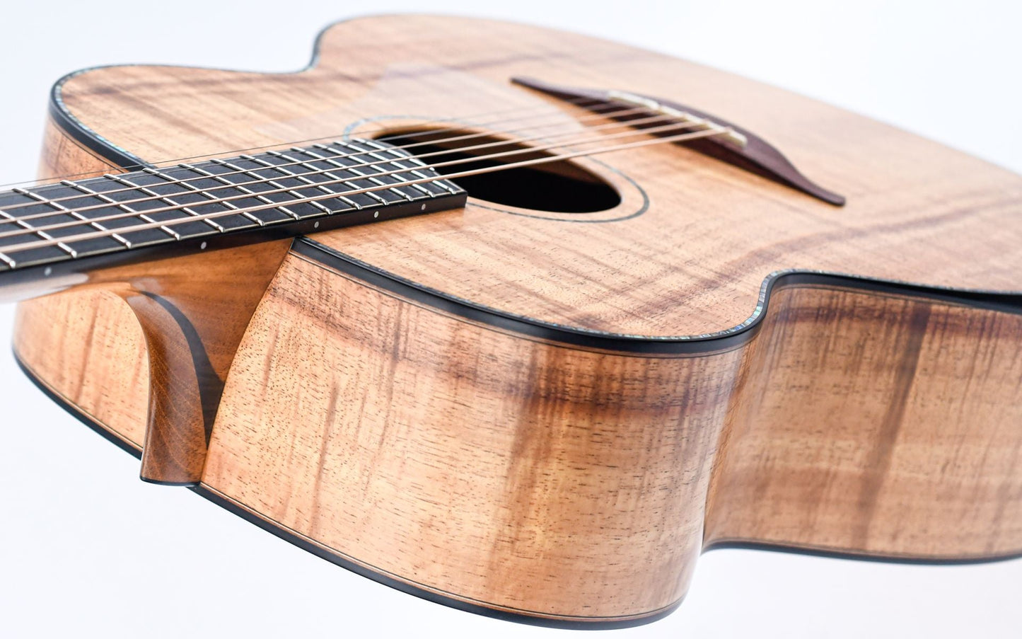 Lowden O50 All Mastergrade Koa 2022