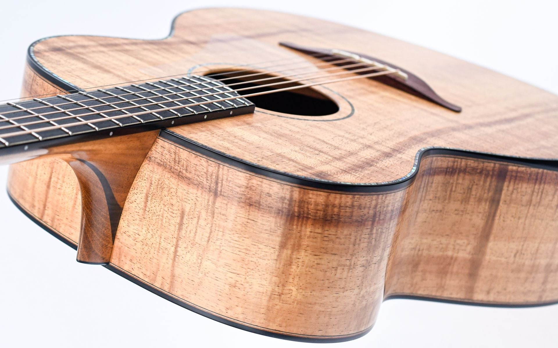Lowden O50 All Mastergrade Koa 2022