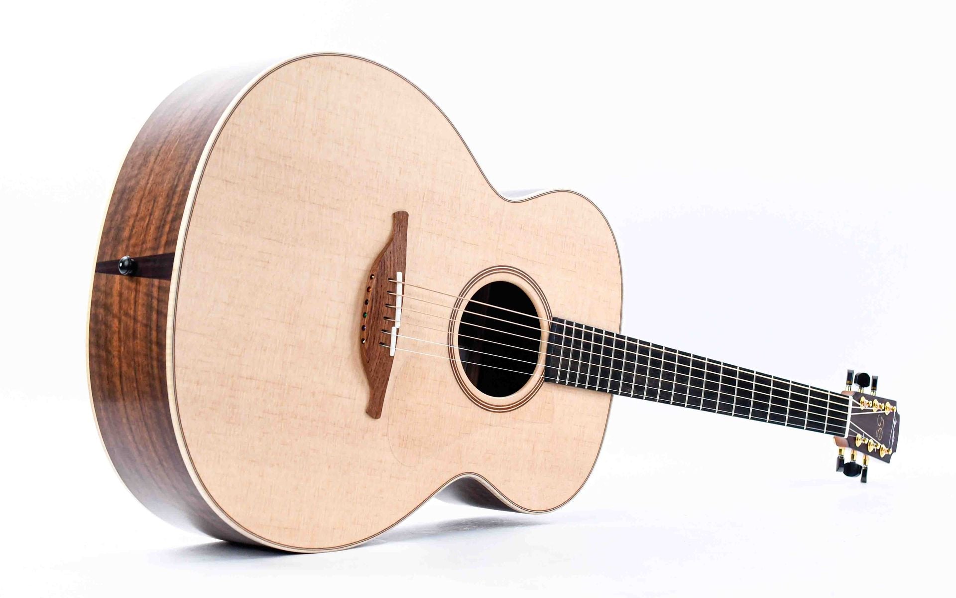 Lowden 50th Anniversary O21 Walnut Sitka Spruce