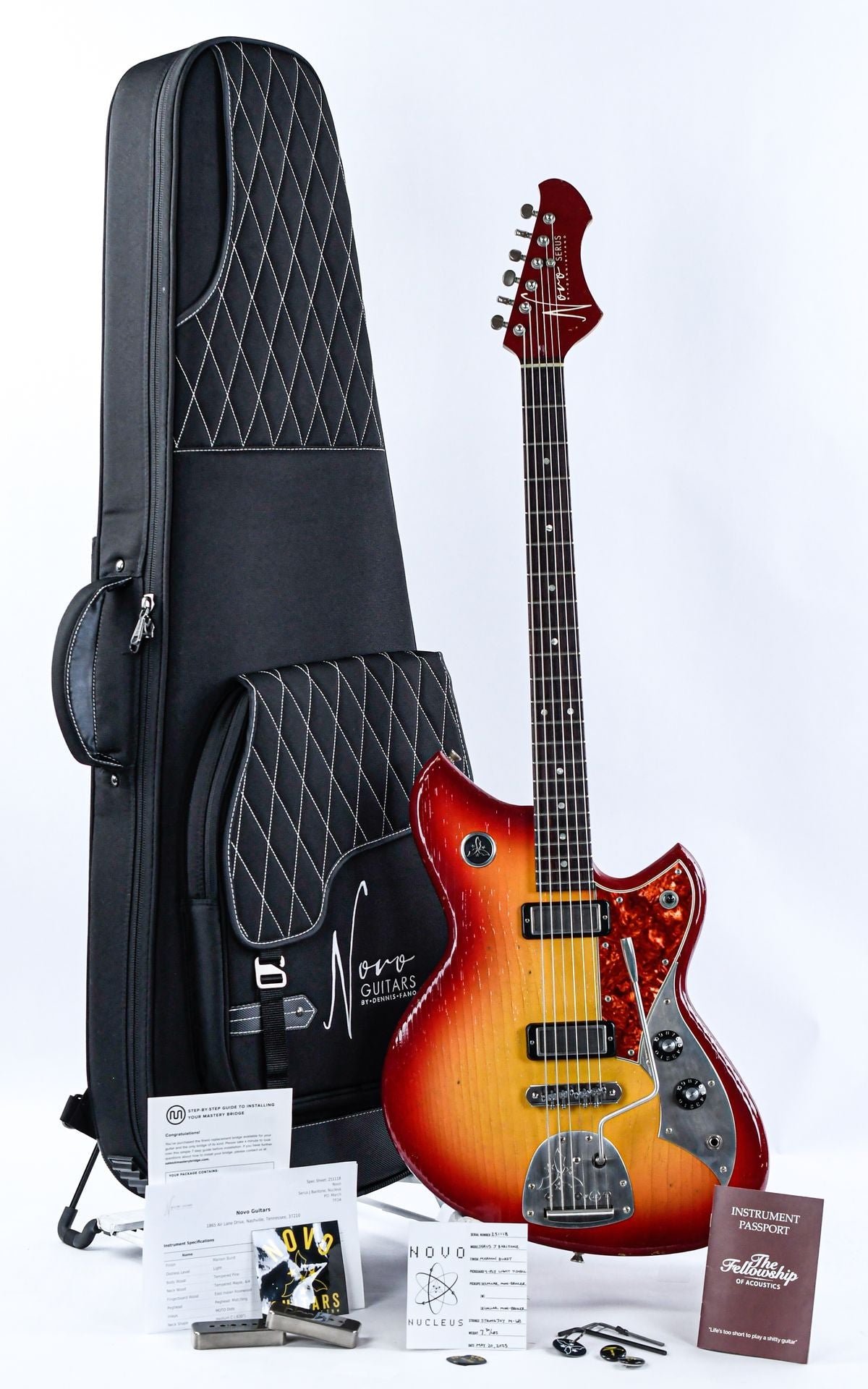 Novo Serus J Baritone Maroon Burst