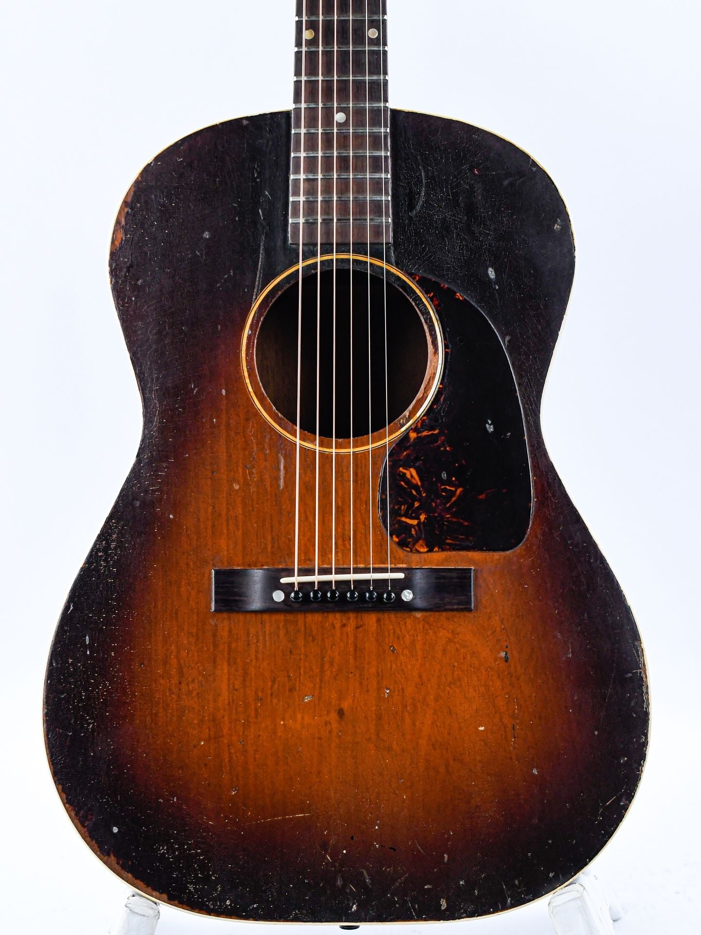 Gibson LG2 Banner Hogtop Satin Sunburst 1942