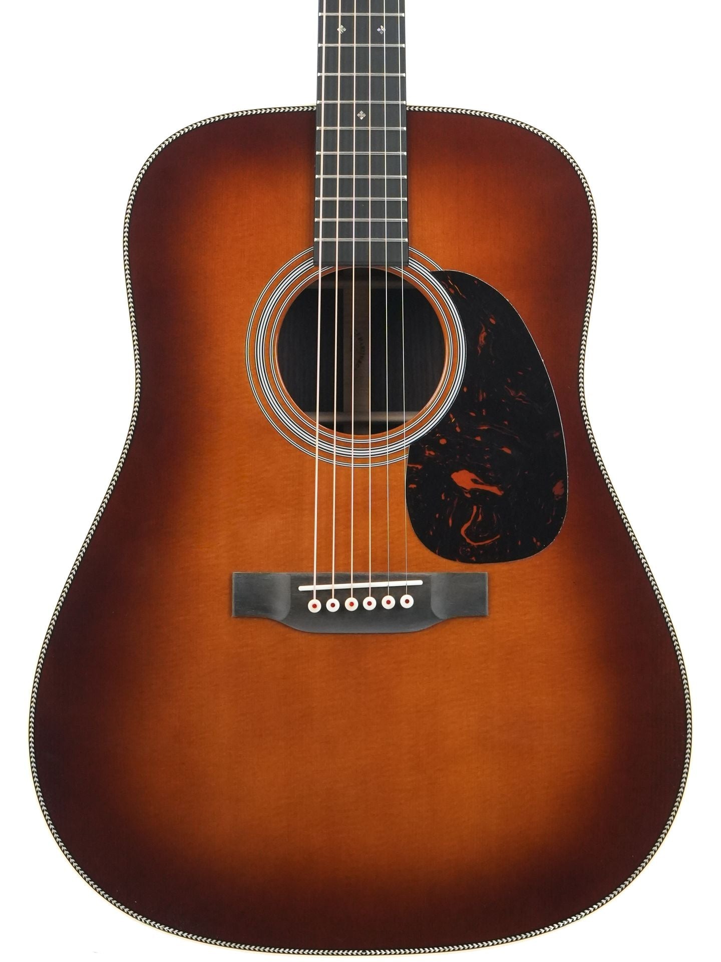 Martin HD28 Standard Refresh Ambertone