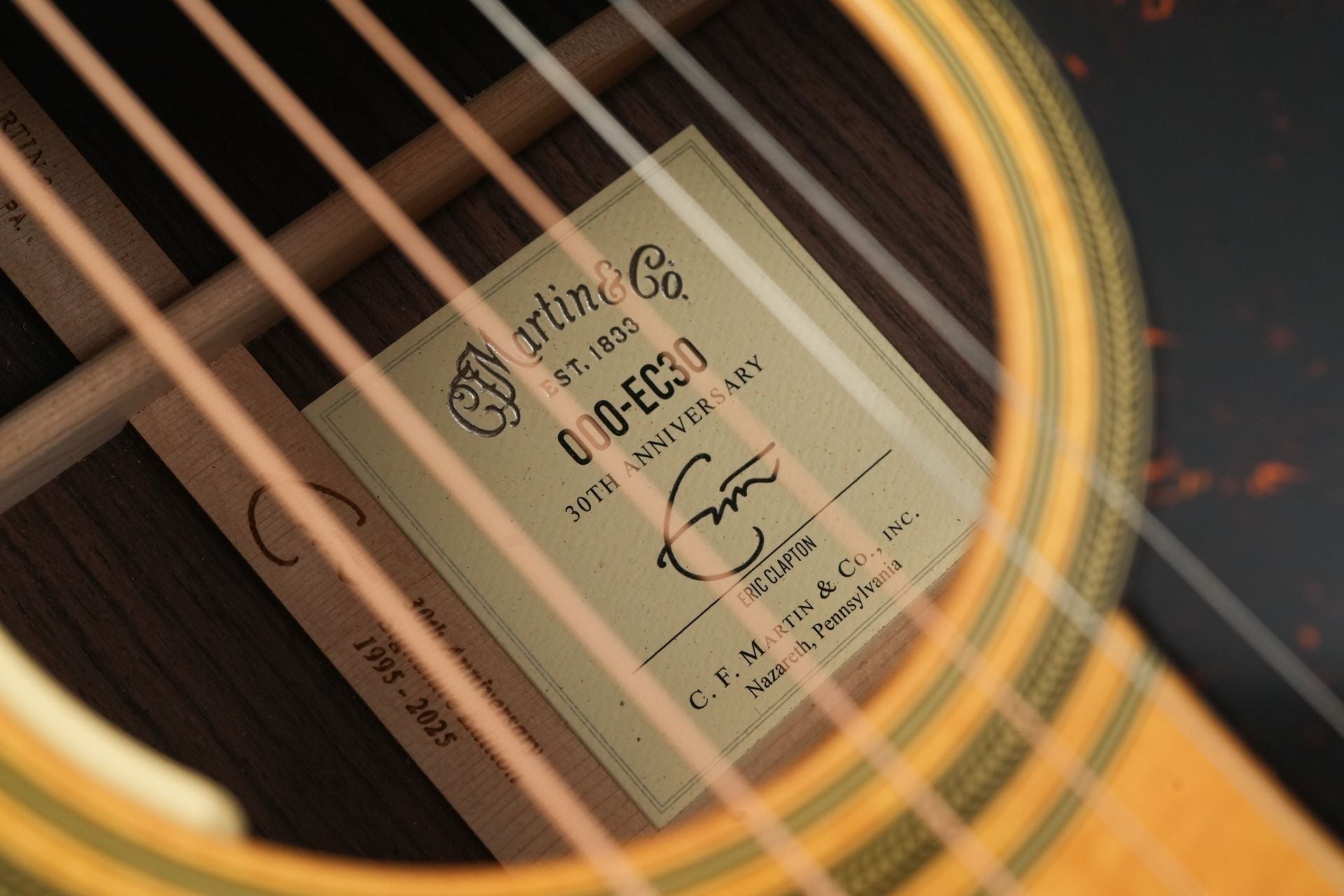 Martin 000-EC 30th Anniversary 2025