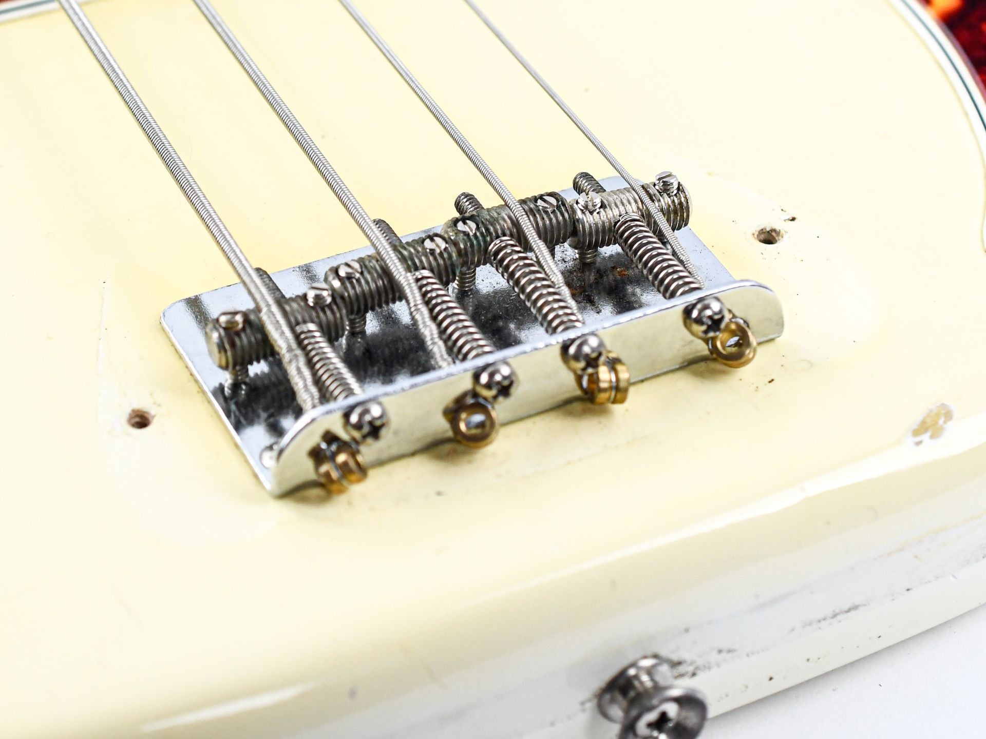 Fender Precision Bass Olympic White 1966