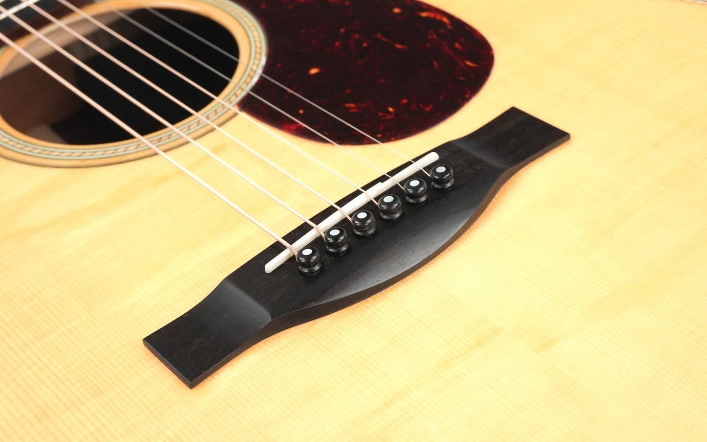 Santa Cruz OM Custom Bearclaw German Spruce Indian Rosewood 2017