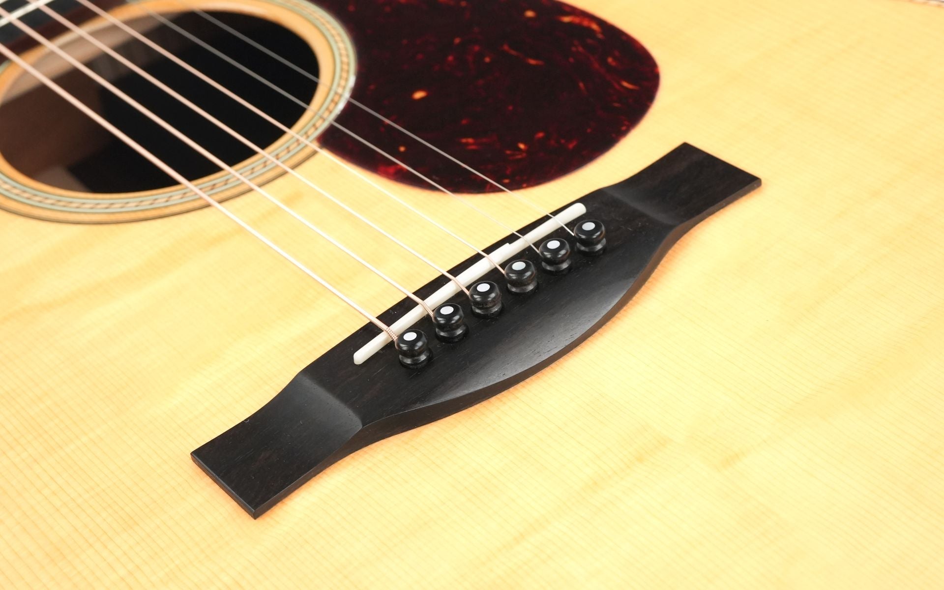 Santa Cruz OM Custom Bearclaw German Spruce Indian Rosewood 2017