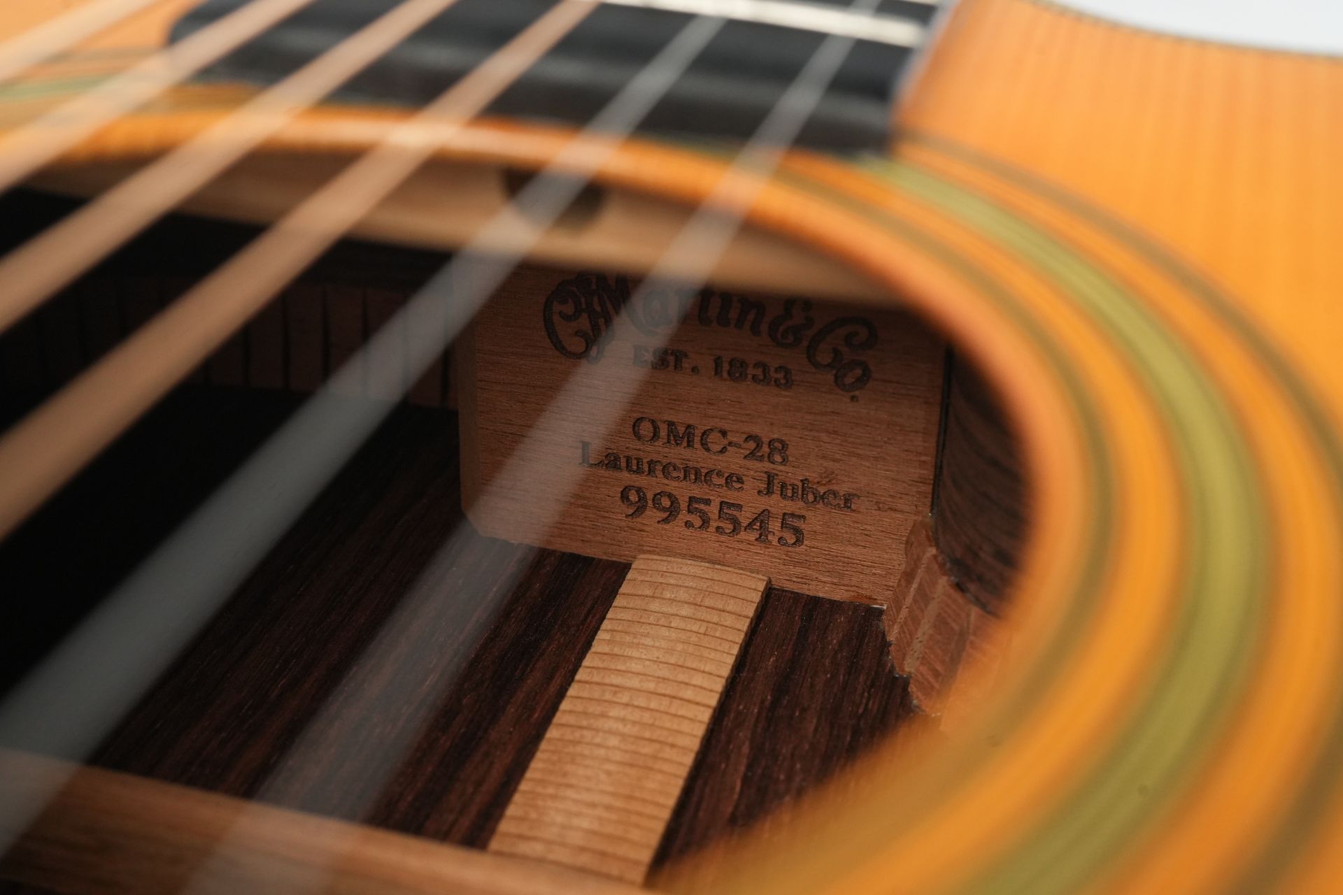 Martin OMC28 Laurence Juber 2004