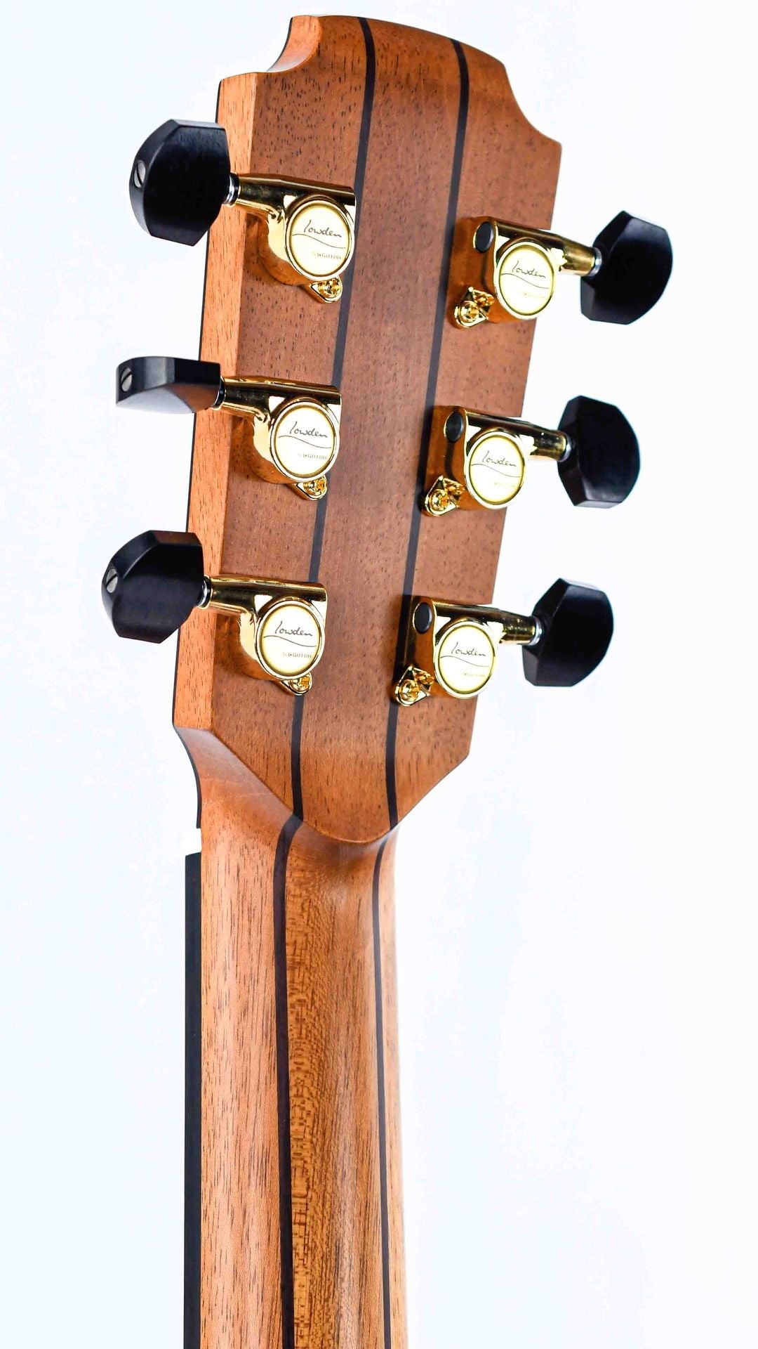 Lowden 50th Anniversary O21 Walnut Sitka Spruce