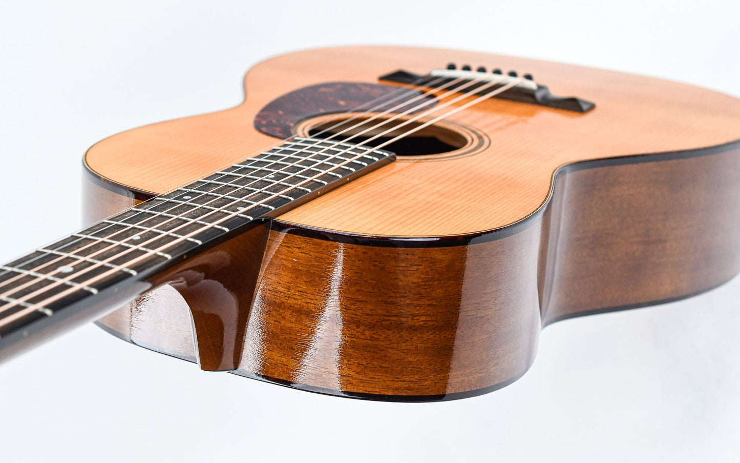 Atkin Essential 00S Natural Aged