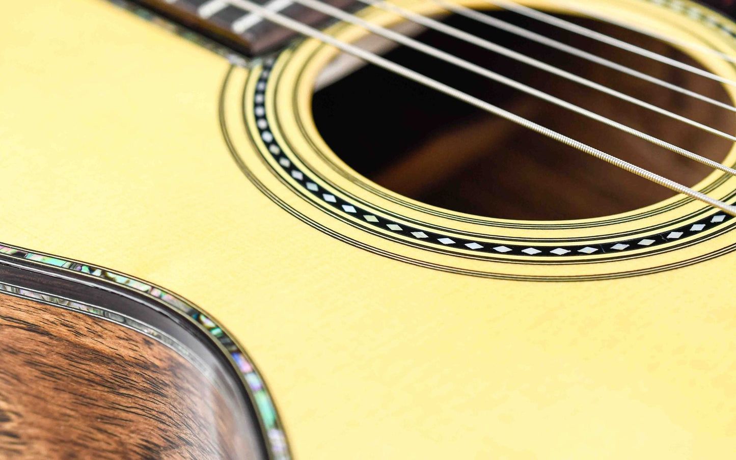 Martin Custom Shop 0045 Italian Alpine Guatemalan Rosewood