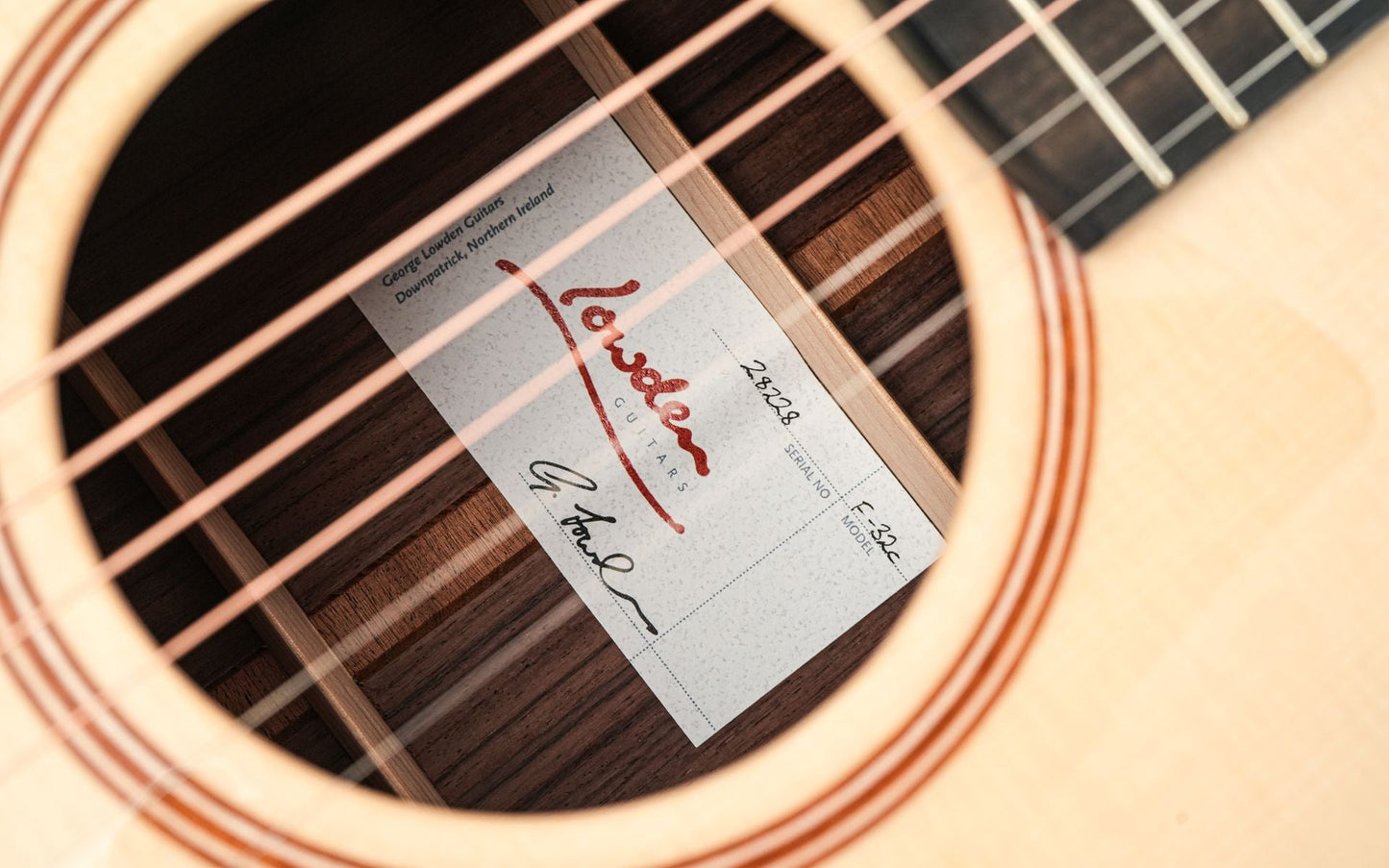 Lowden F32C Indian Rosewood Spruce