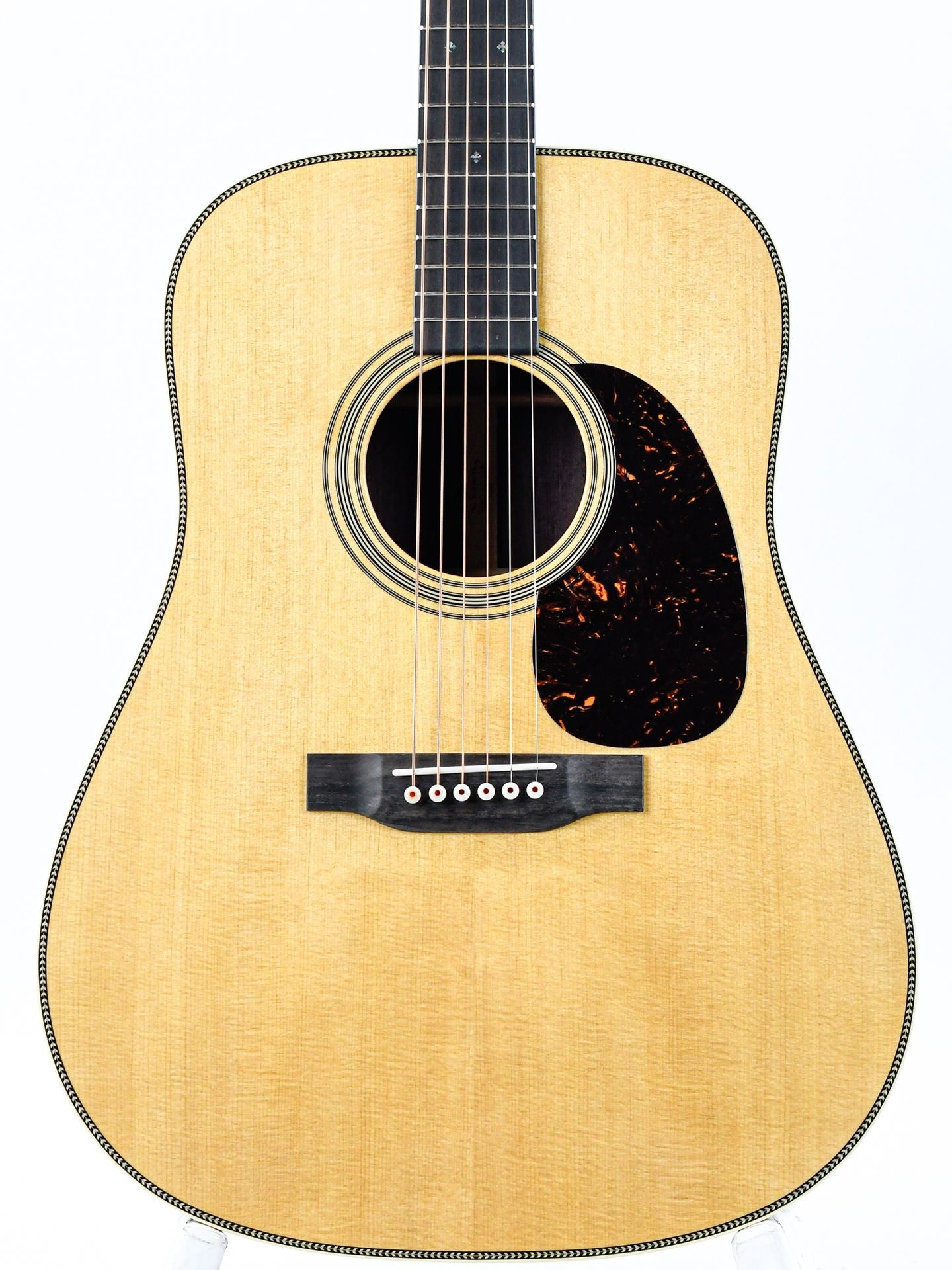 Martin HD28 Standard Refresh Natural