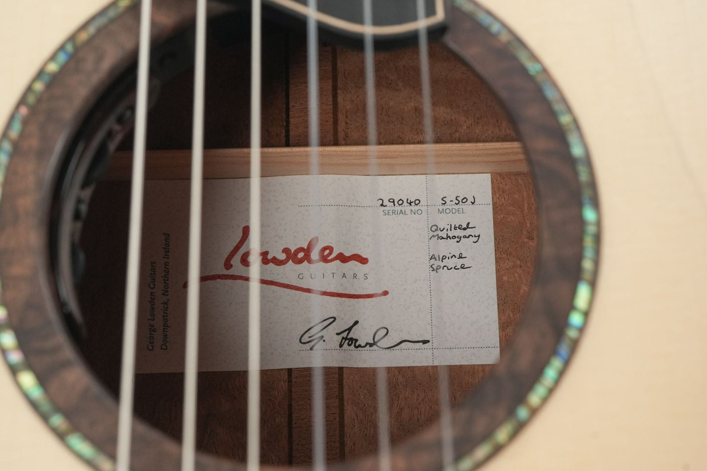 Lowden S50J Mastergrade Quilted Mahogany Alpine Spruce