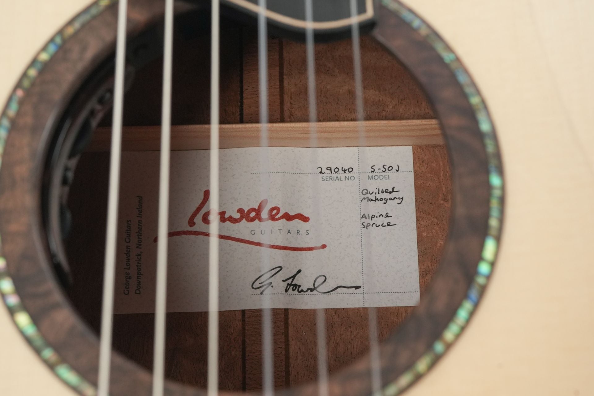 Lowden S50J Mastergrade Quilted Mahogany Alpine Spruce