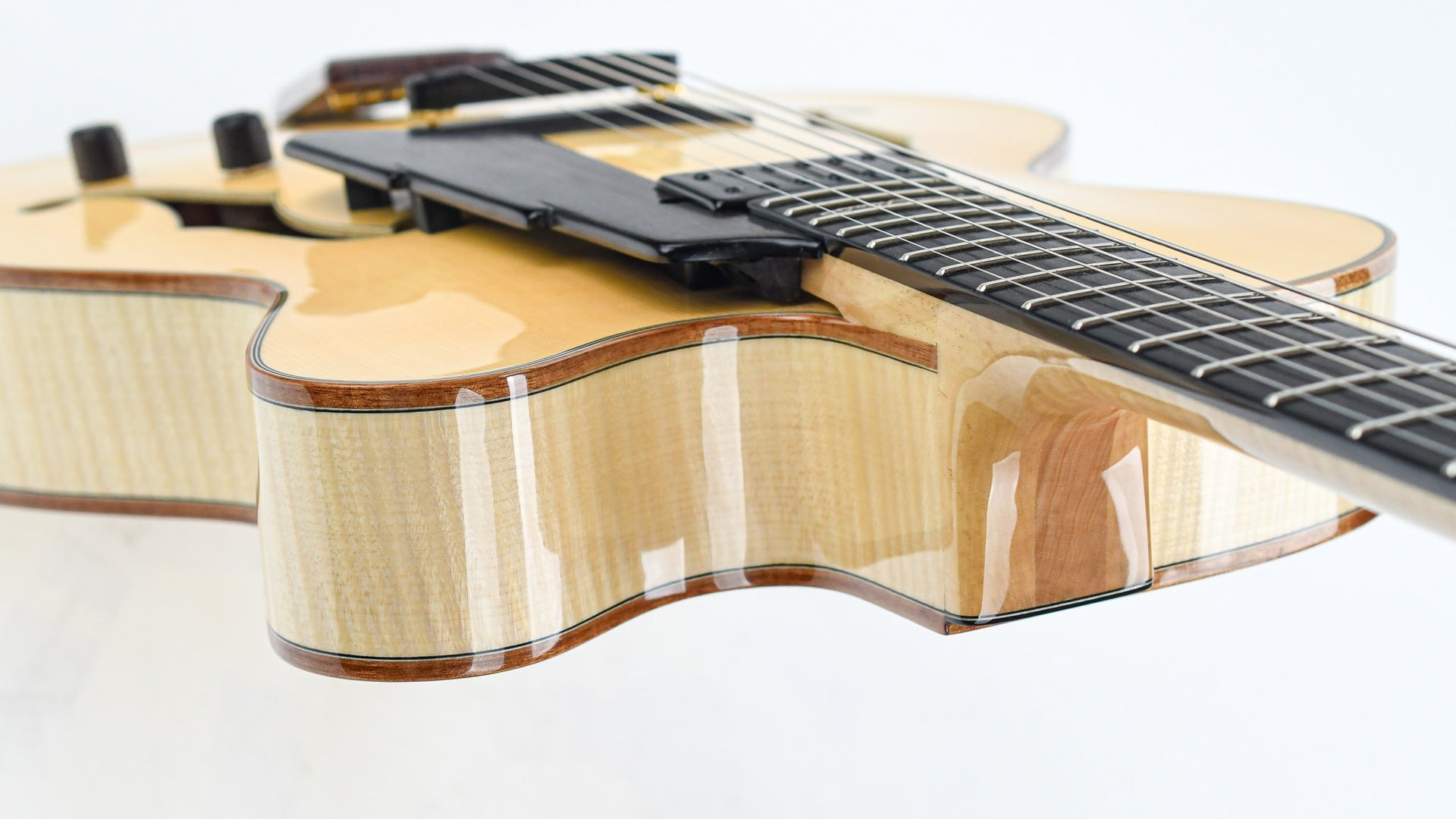 Eastman AR880CE Blonde John Pisano