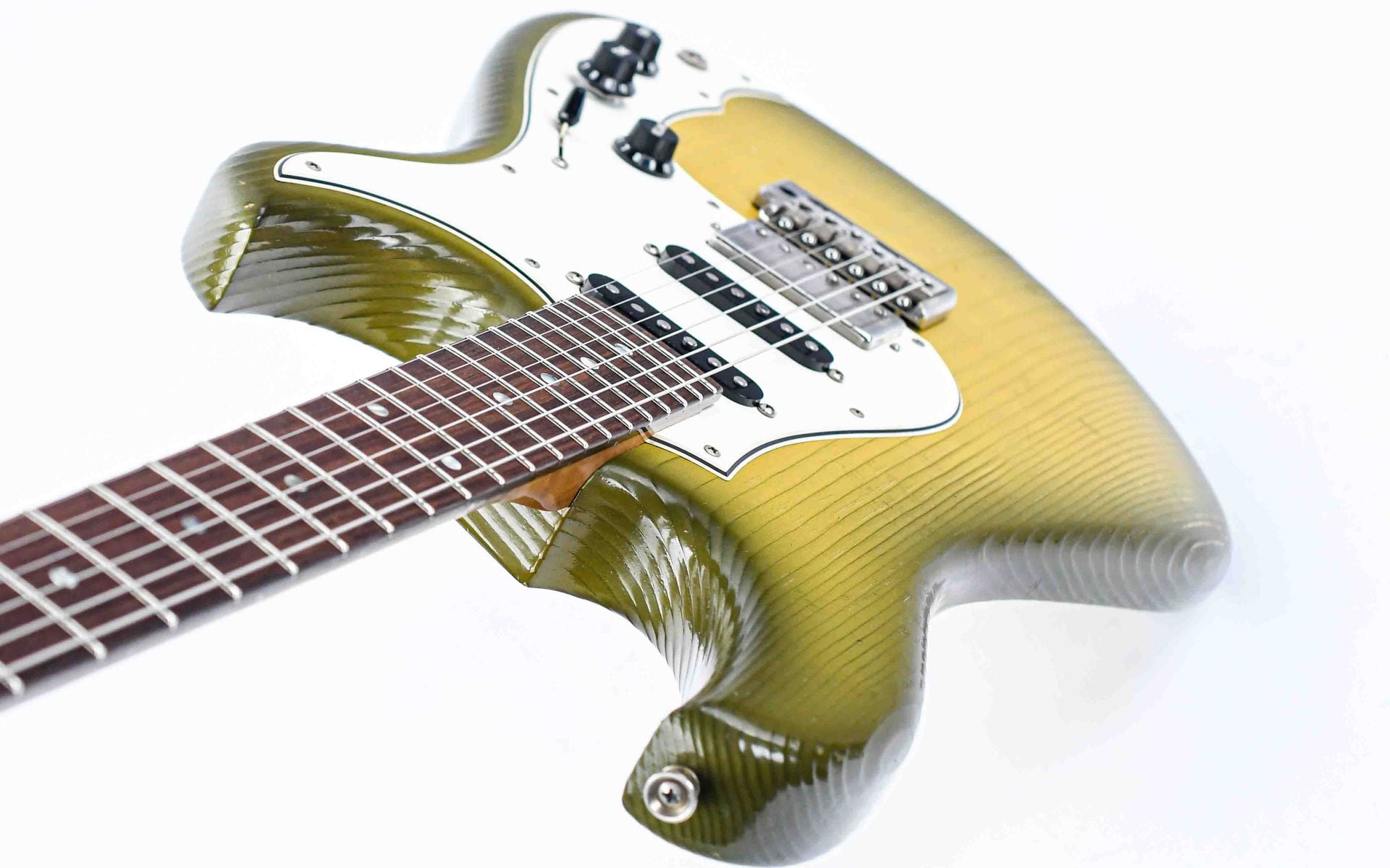 Novo Nucleus NAMM Idris HSS Royal Olive Burst