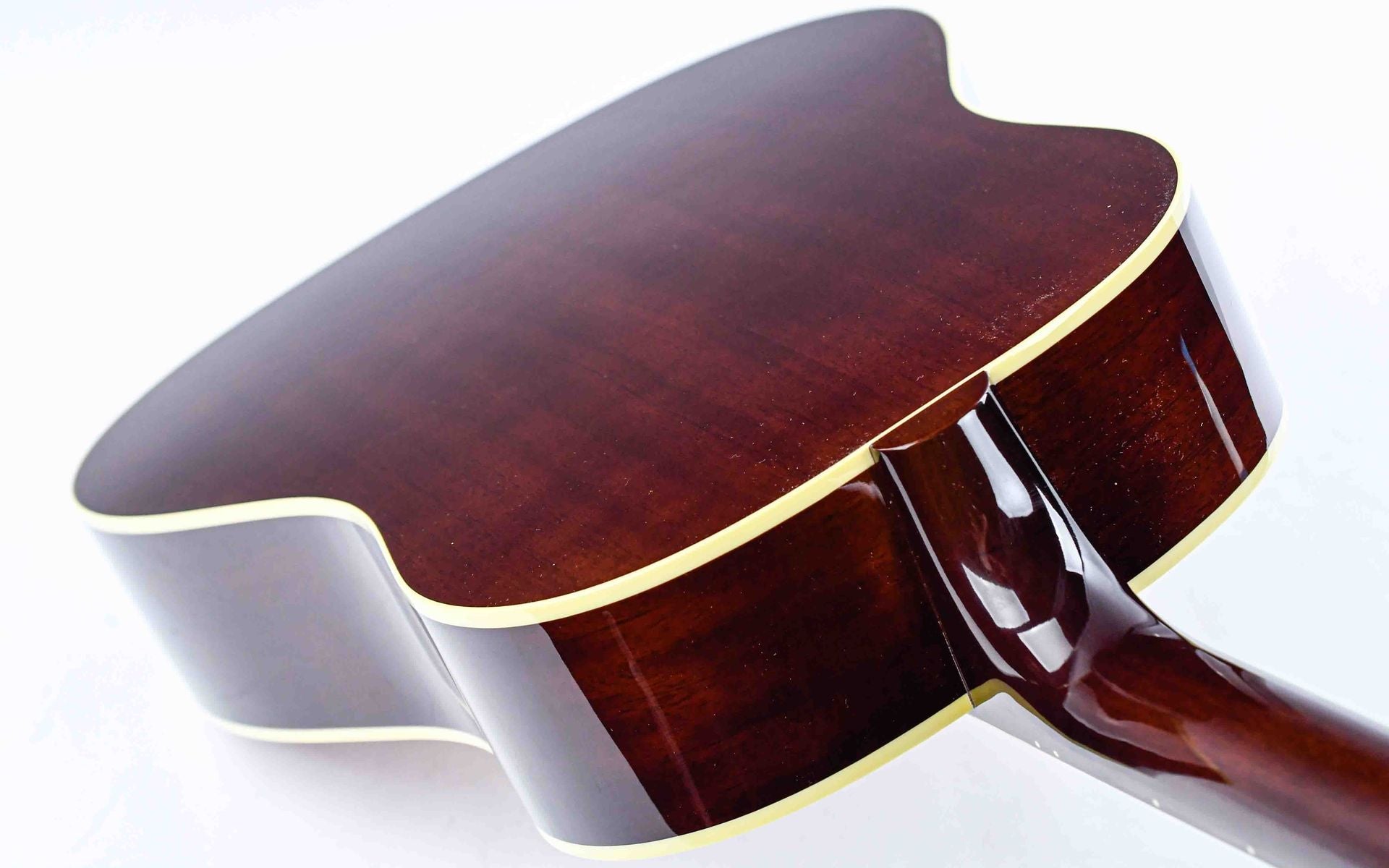 Gibson Margo Price J45 Heritage Cherry Sunburst