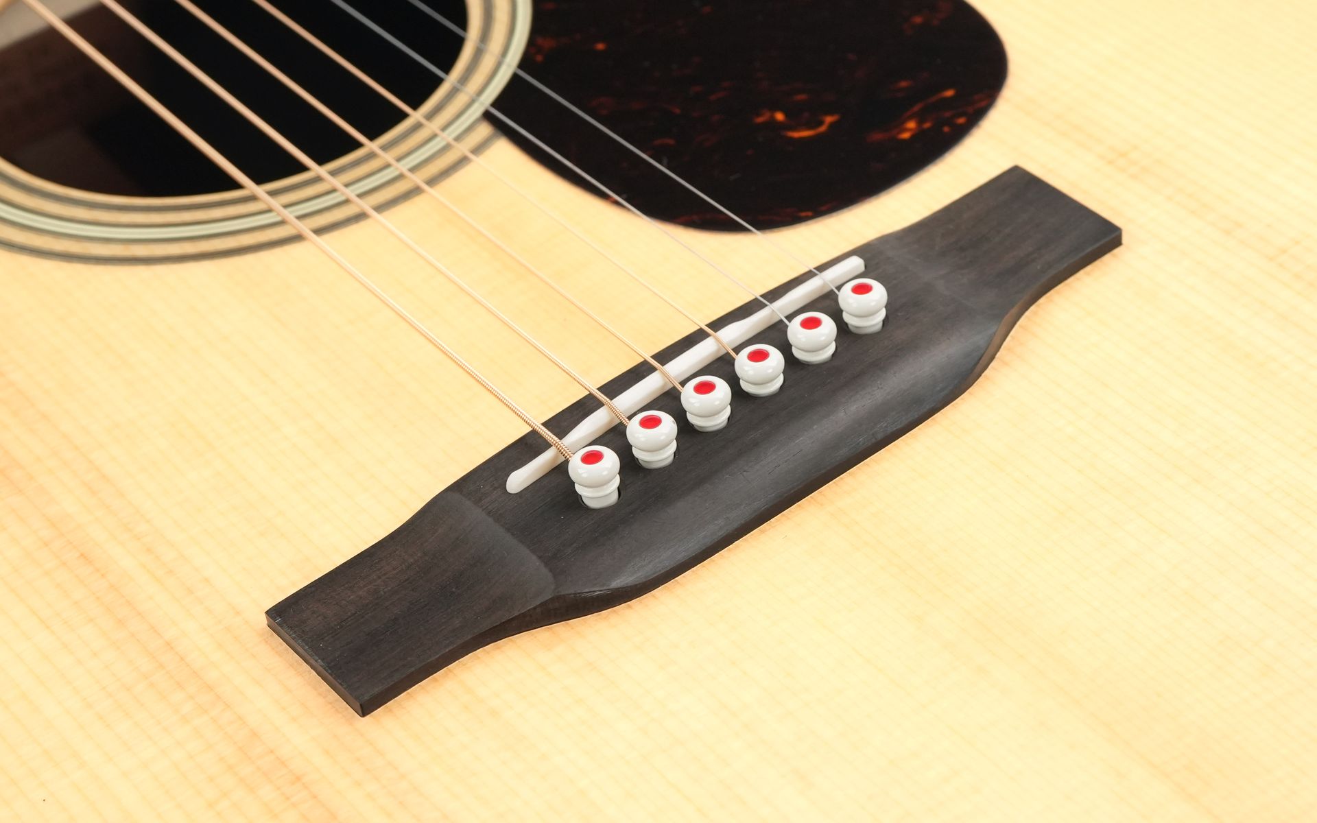 Martin 0028 Modern Deluxe