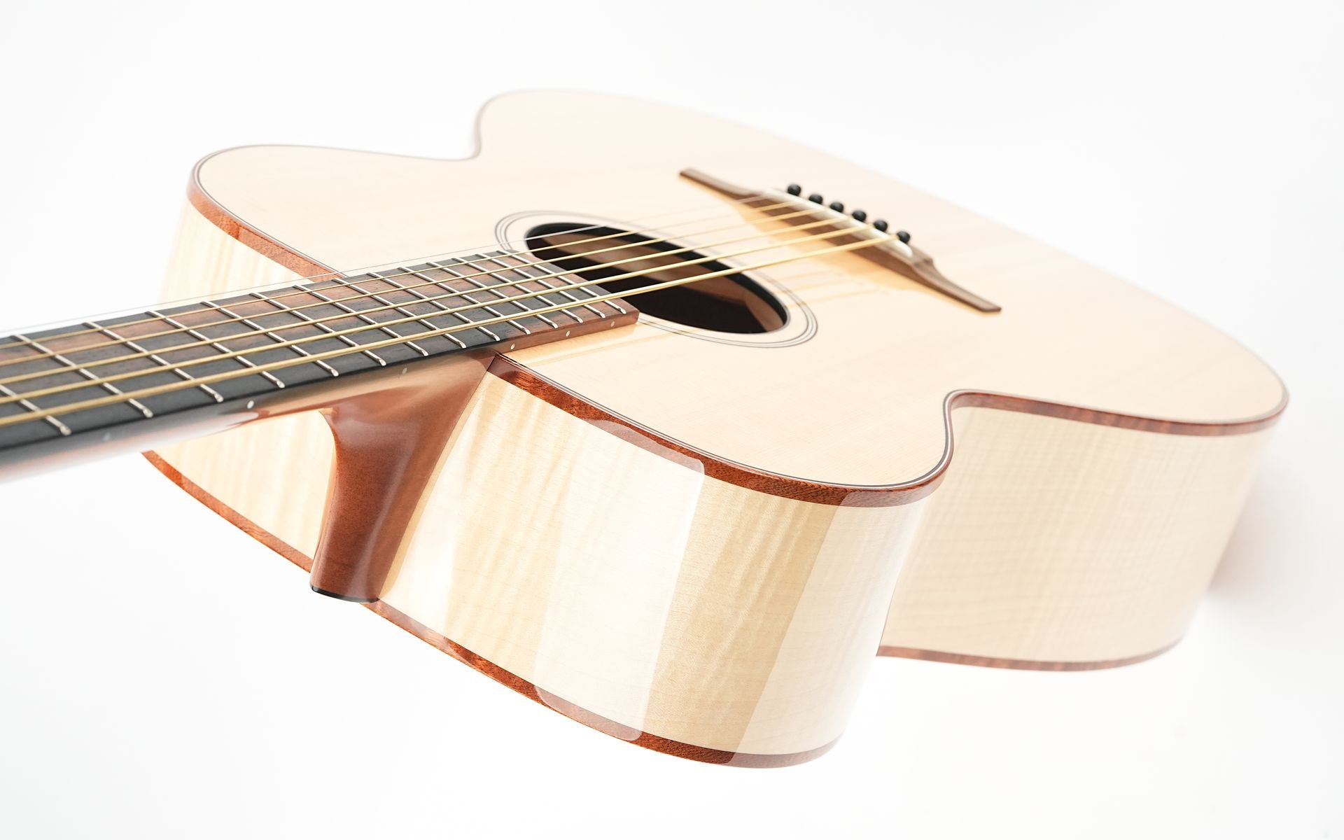 McNally J Baritone Figured Maple