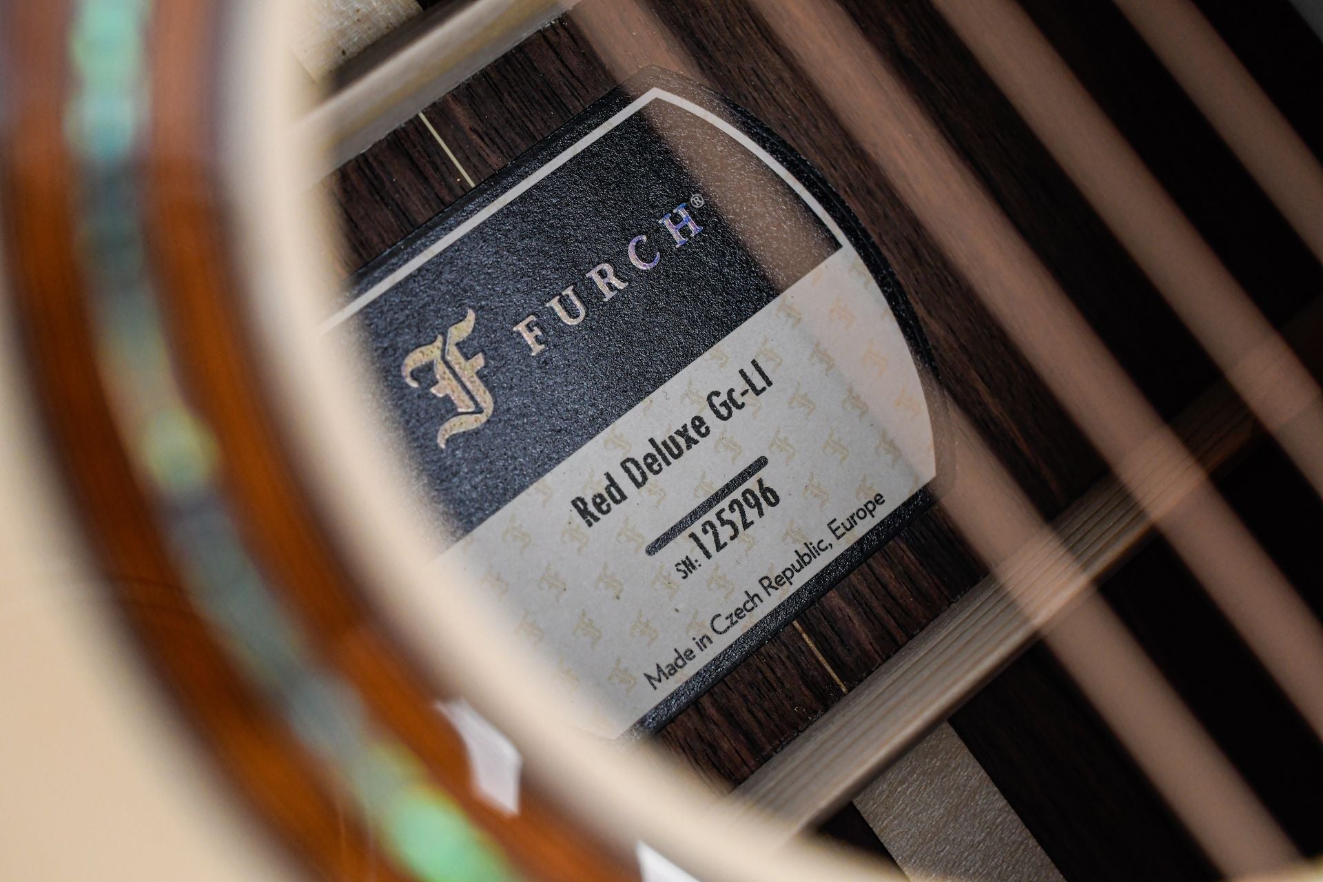 Furch Red Deluxe GC LI Alpine Spruce Malaysian Blackwood