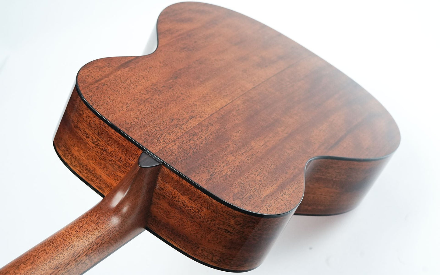 Martin 00018 1955 CFM IV 70th Limited Edition