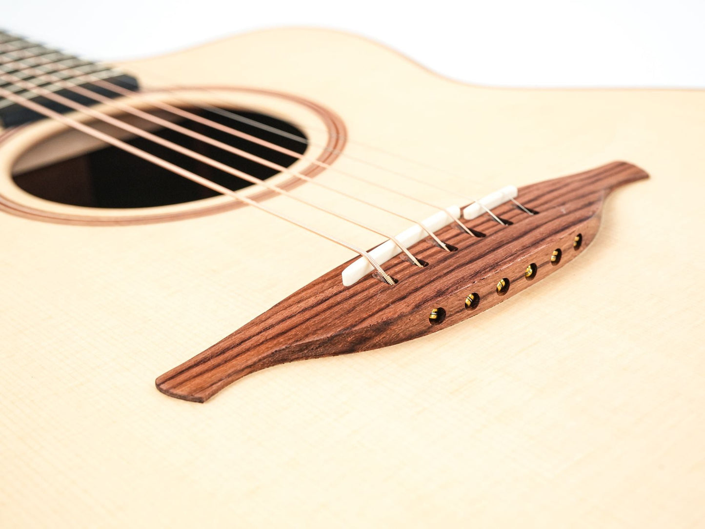 Lowden F32C Indian Rosewood Spruce