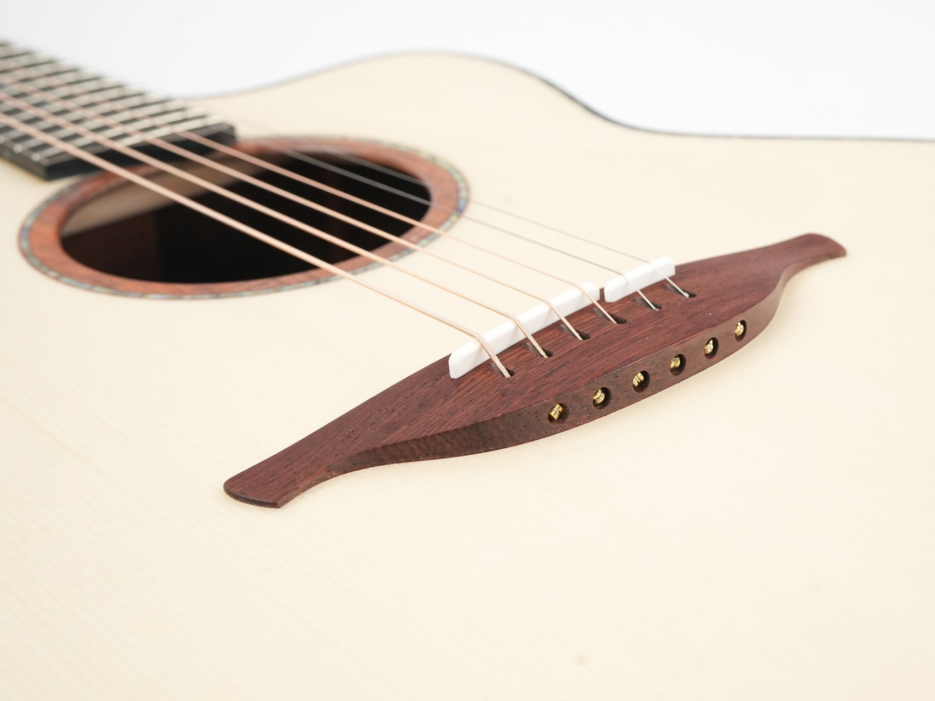 Lowden F50C Walnut Alpine Spruce