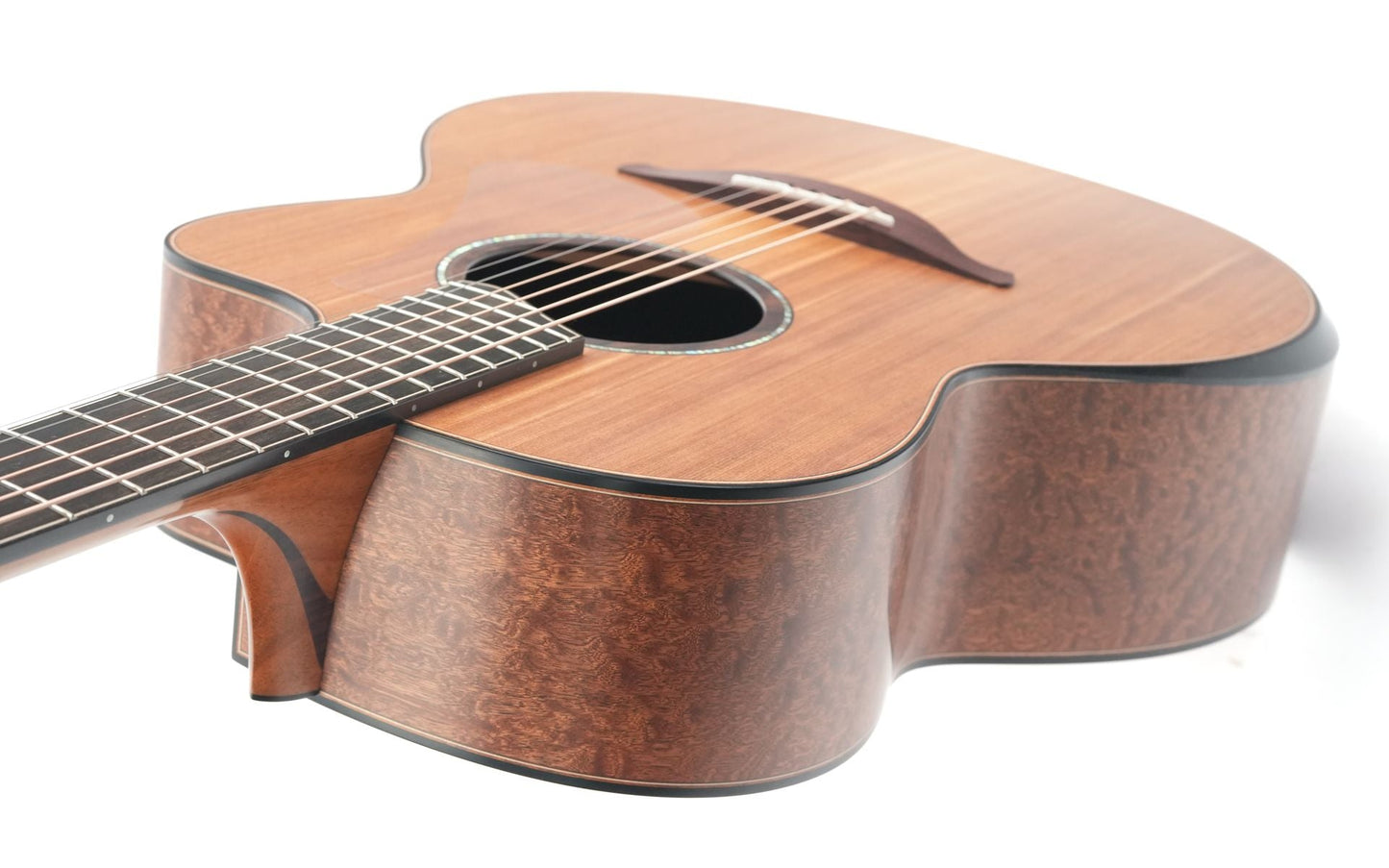 Lowden F50C Quilted Mastergrade Mahogany Red Cedar