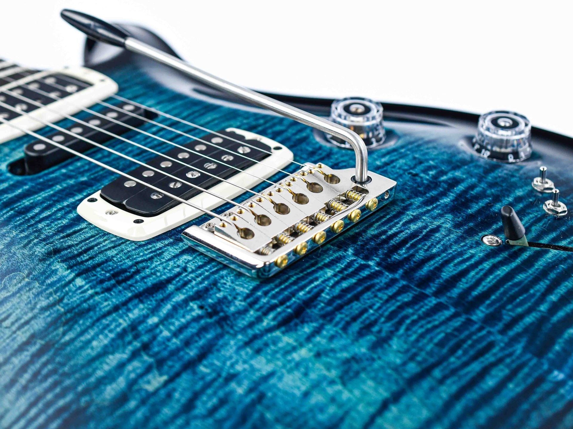 PRS Modern Eagle V Cobalt Smokeburst
