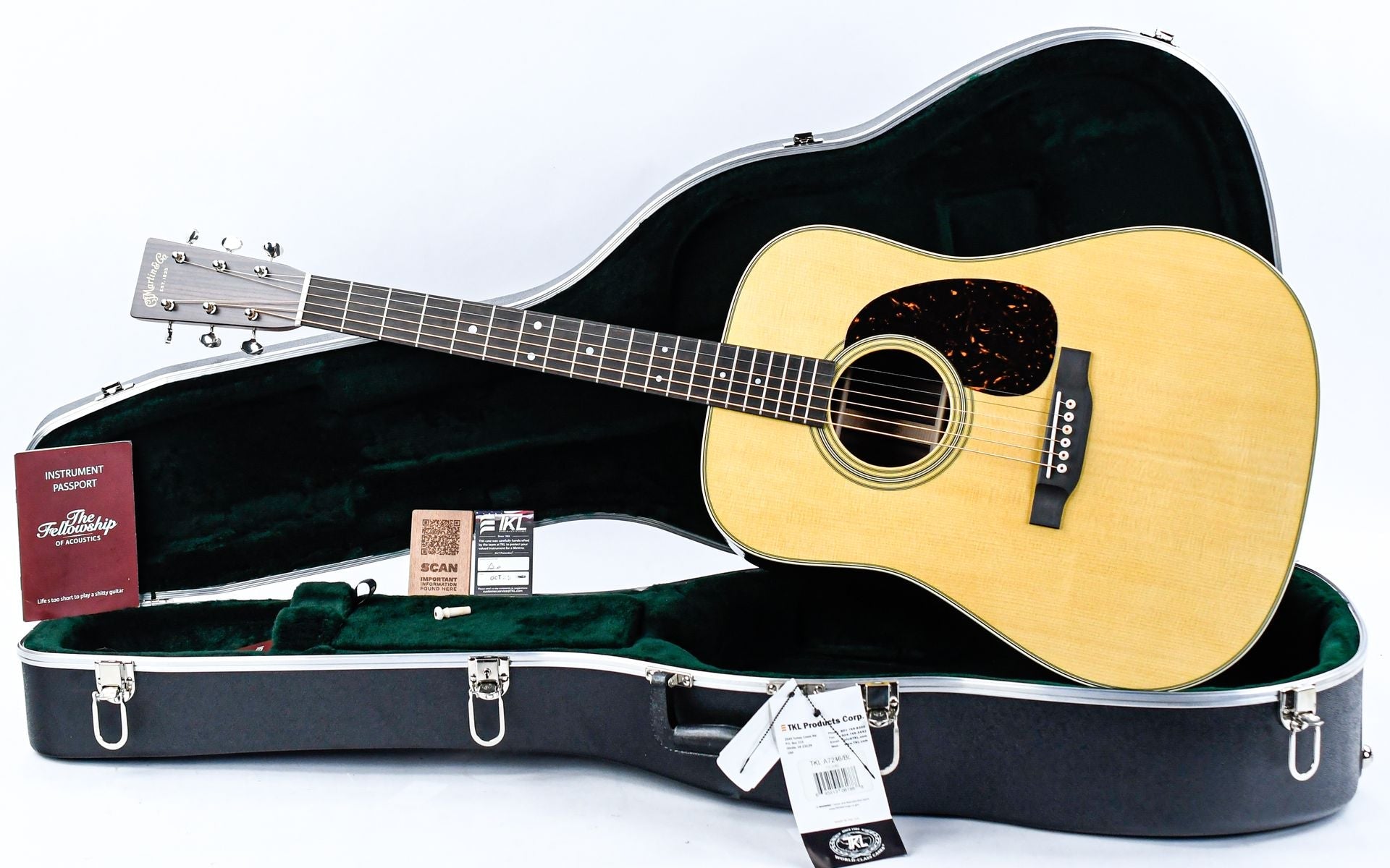 Martin D28 Standard Refresh Natural