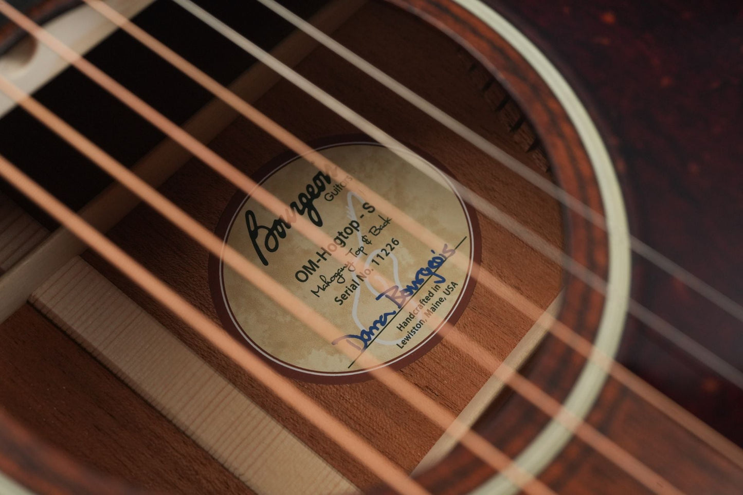 Bourgeois Professional Series Hogtop OM Satin