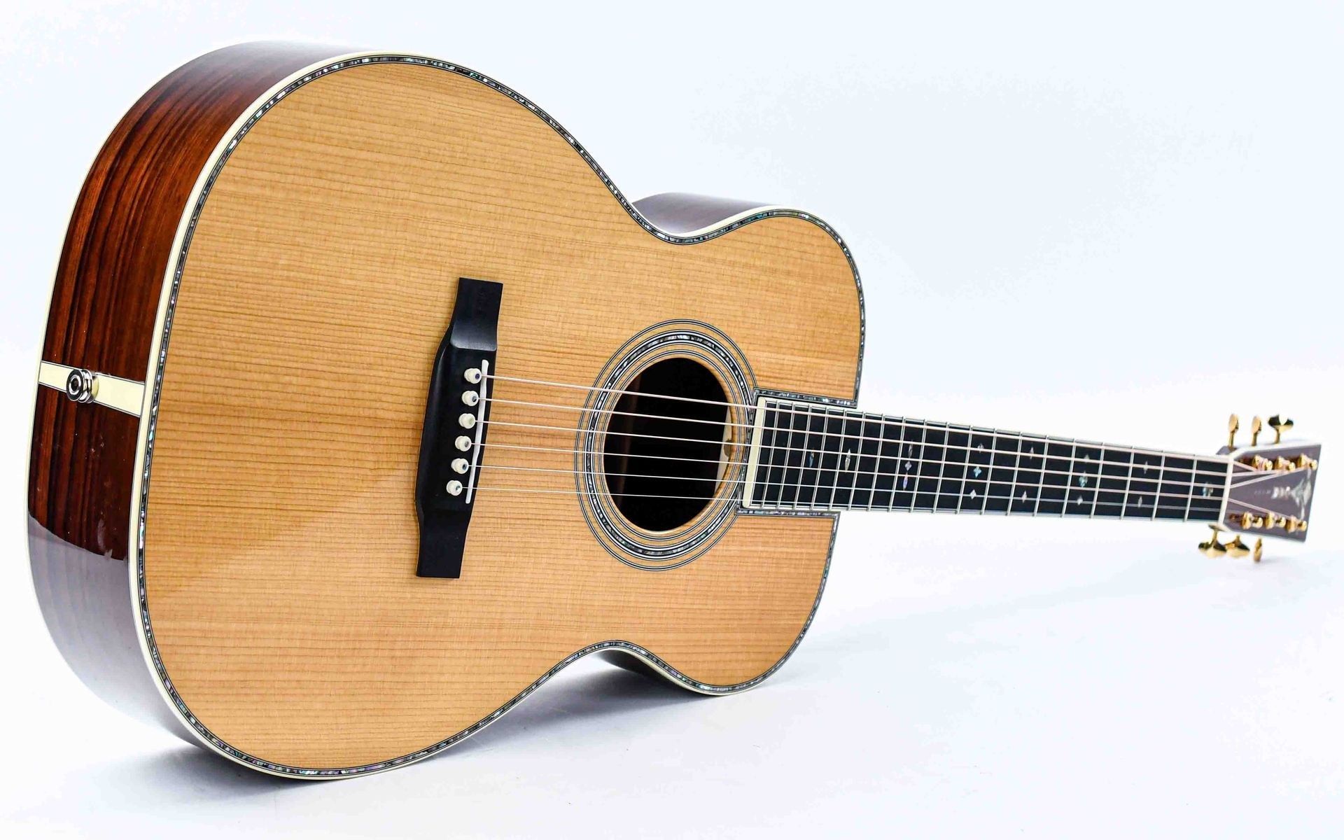 Martin Custom Shop 0042 Guatemalan Rosewood Torrefied Adirondack 2015