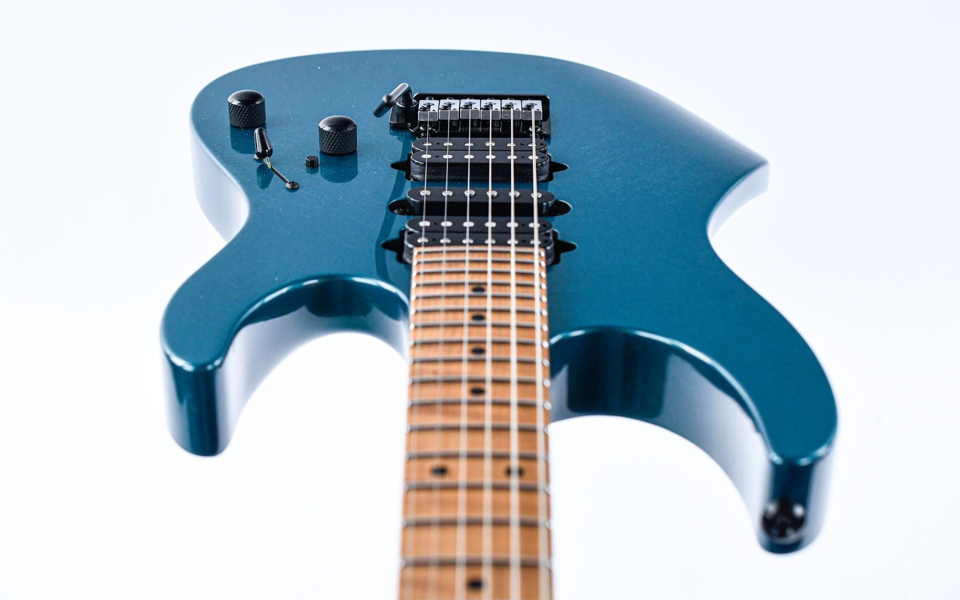 Suhr Modern Antique Custom Ocean Turquoise Metallic
