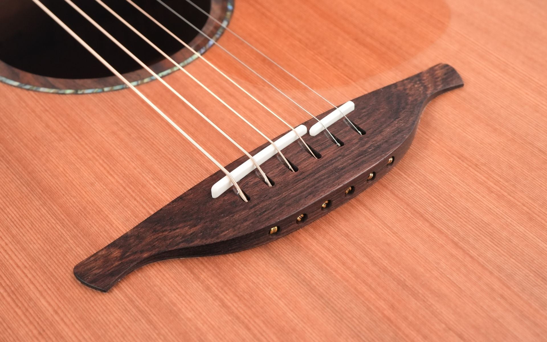 Lowden F50C Mastergrade Koa Sinker Redwood