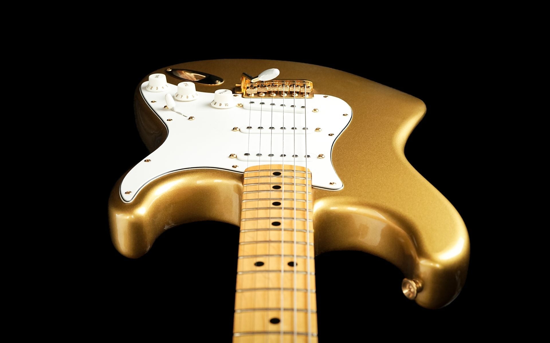 Fender Gold Stratocaster 1982