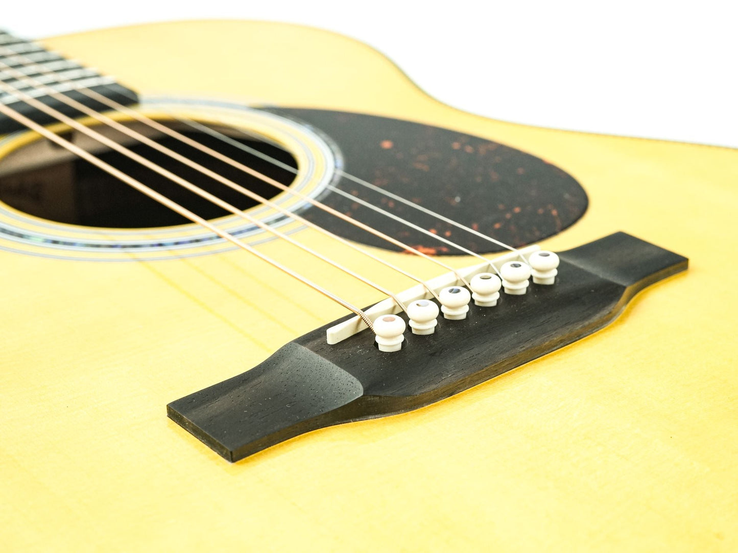 Martin OMJM John Mayer Signature