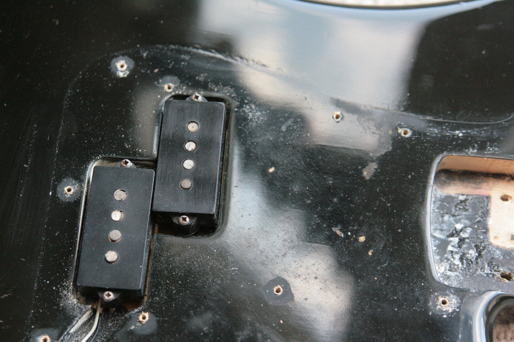 1974 Fender Precision Bass Fretless Black Custom Color - ALL ORIGINAL Vintage P! 1970’s, Maple Board