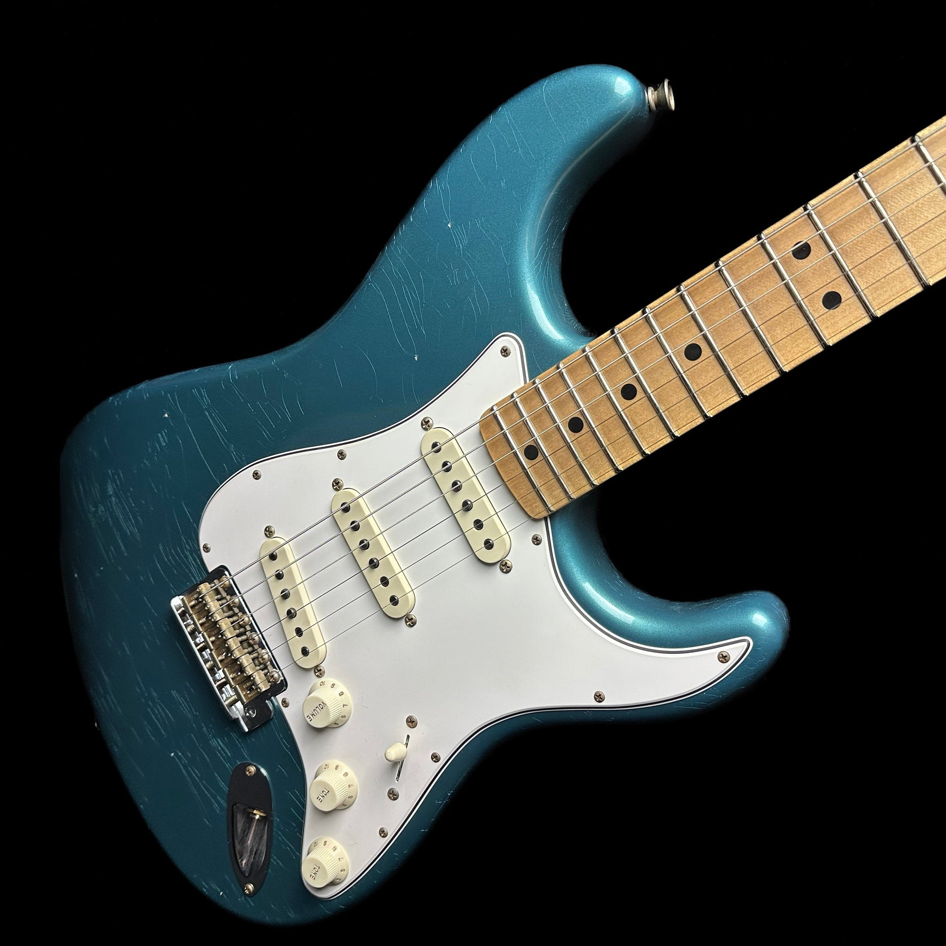 Fender Custom Shop Limited Edition 68 Strat Journeyman Relic Aged Ocean Turquoise w/case CZ561077
