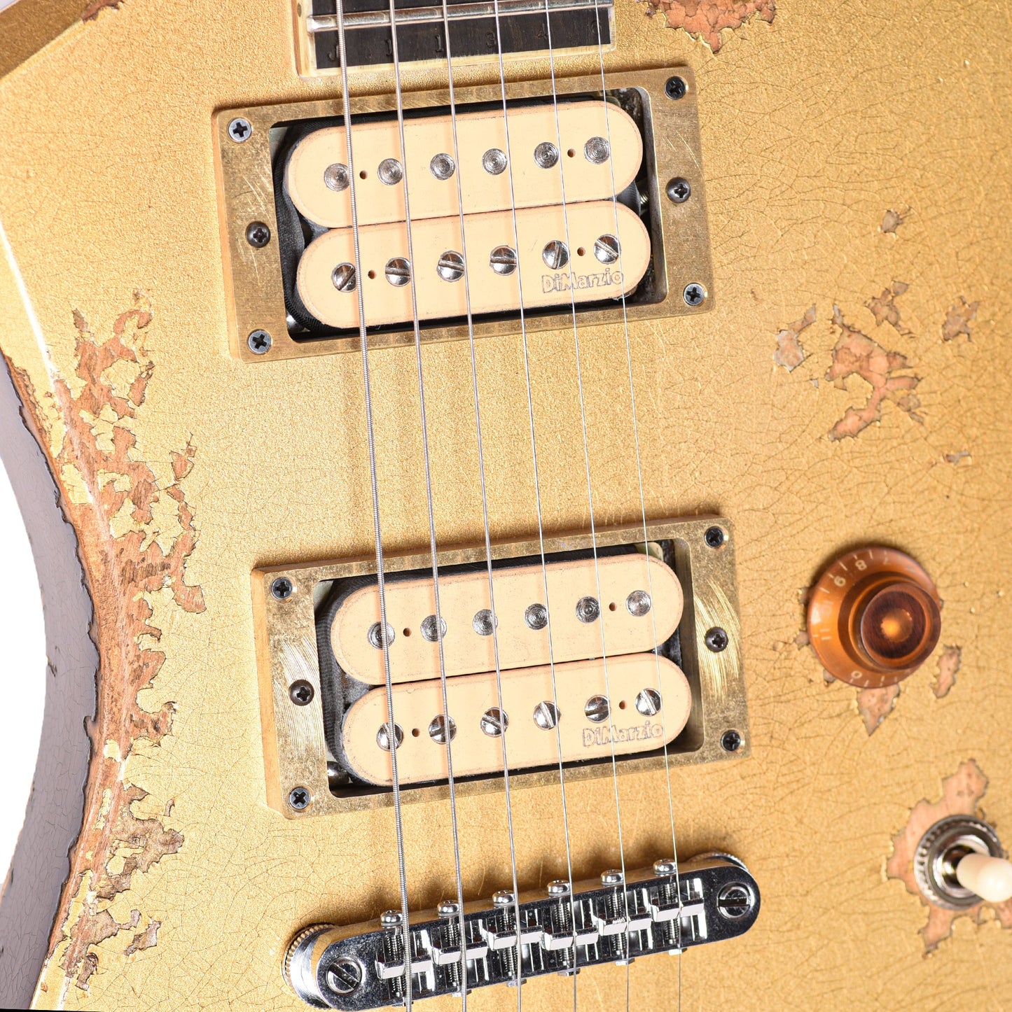 Jackson Custom Shop USA Special Edition Kelly Nitro-Relic Tour Gold Top