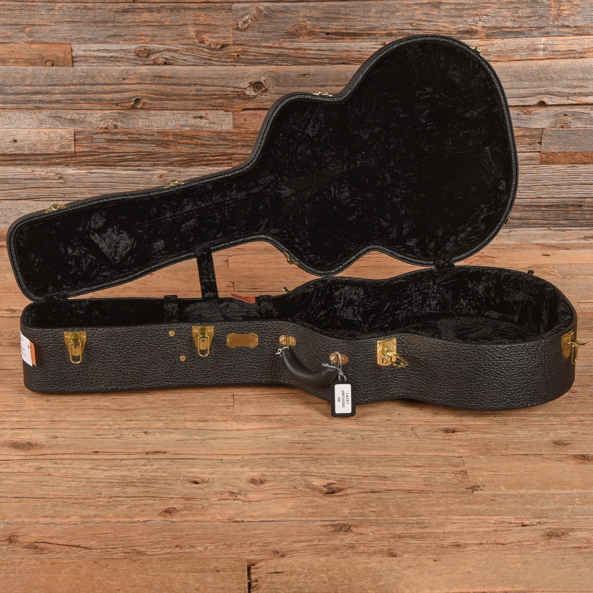 Lacey Virtuoso Natural - Zac Brown