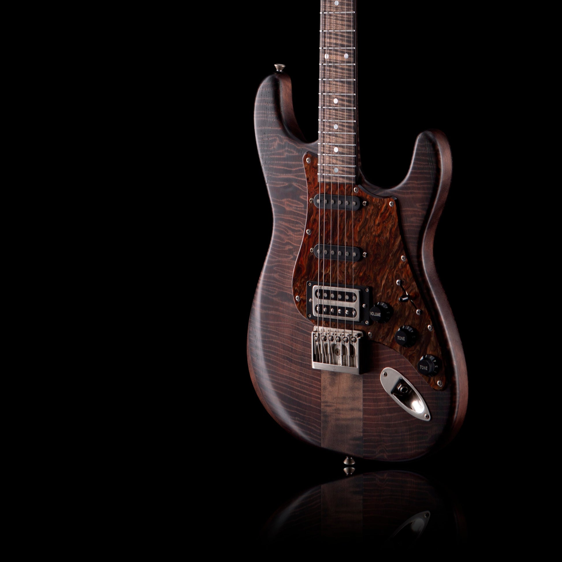 Lucem ST Deluxe Trans Black w/Flamed Giant Redwood Body & Bare Knuckle Irish Tour/Stormy Monday Set