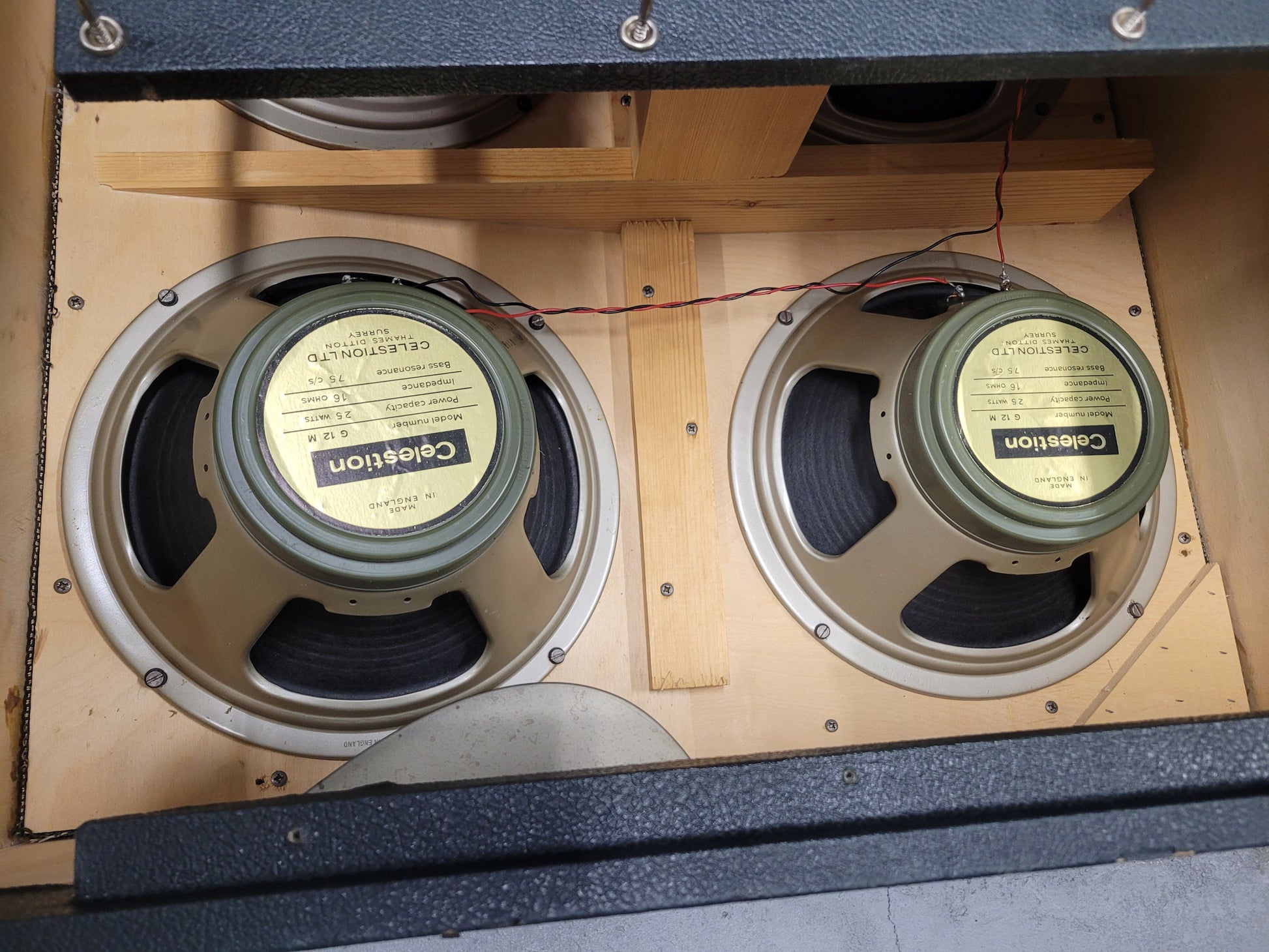 Marshall 1934A 4x12 Cab  1969
