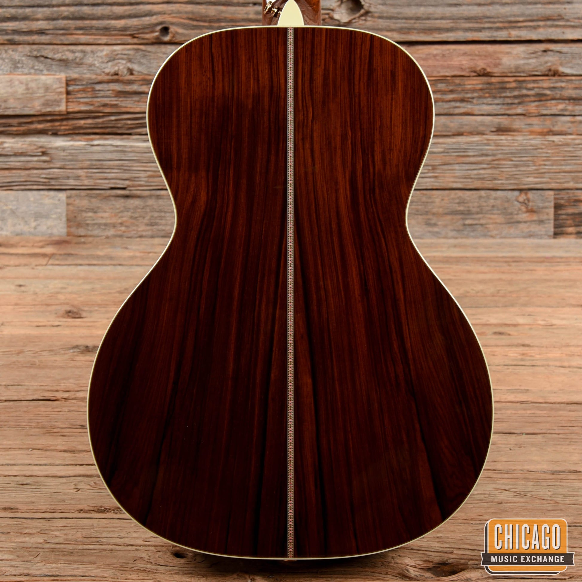 Martin "OO" 14-Fret 2015 NAMM Summer Special Sunburst 2015