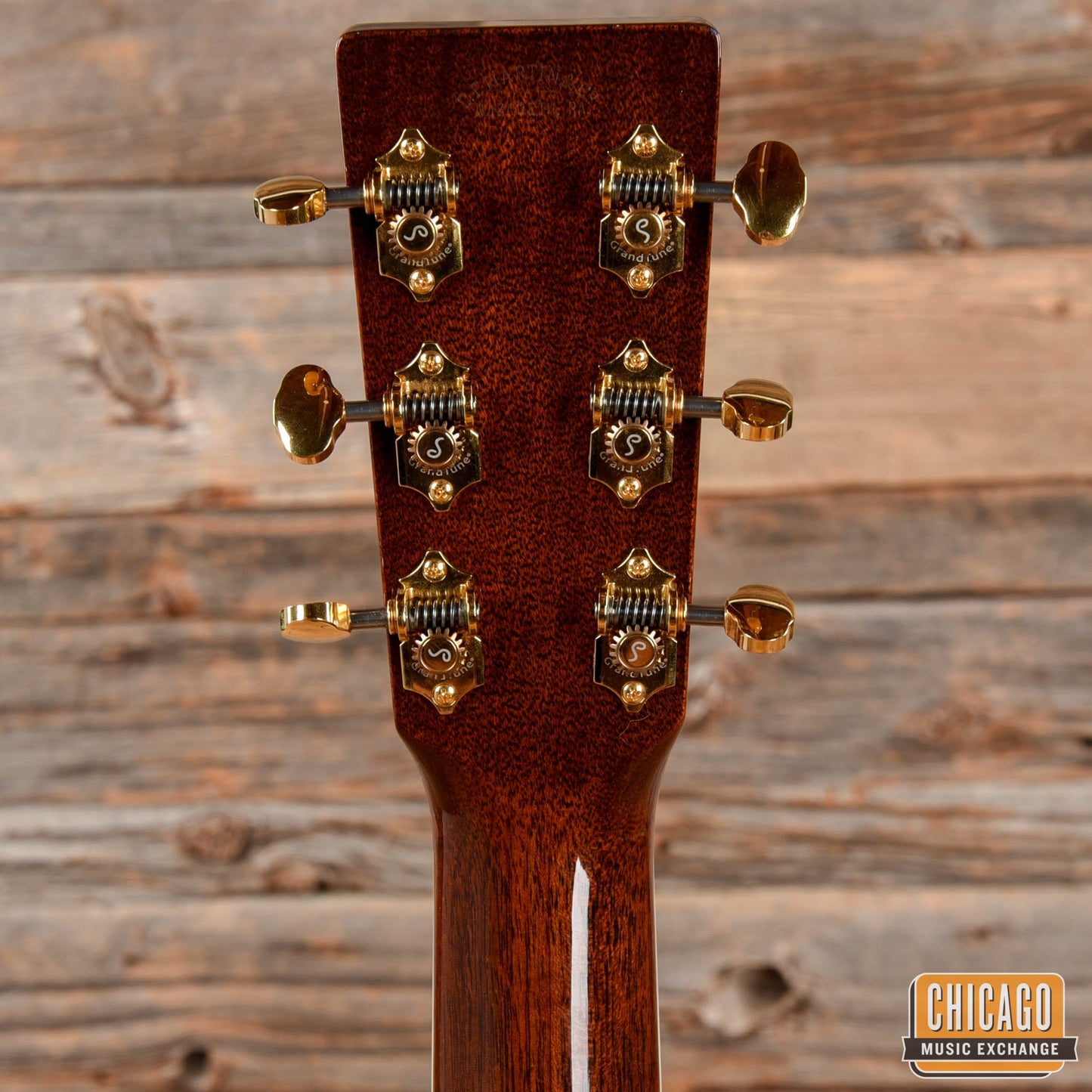 Martin "OO" 14-Fret 2015 NAMM Summer Special Sunburst 2015