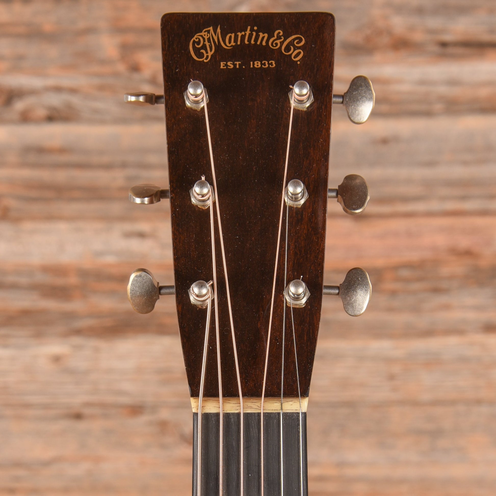 Martin Authentic 1937 D-18 VTS Aged Natural 2025