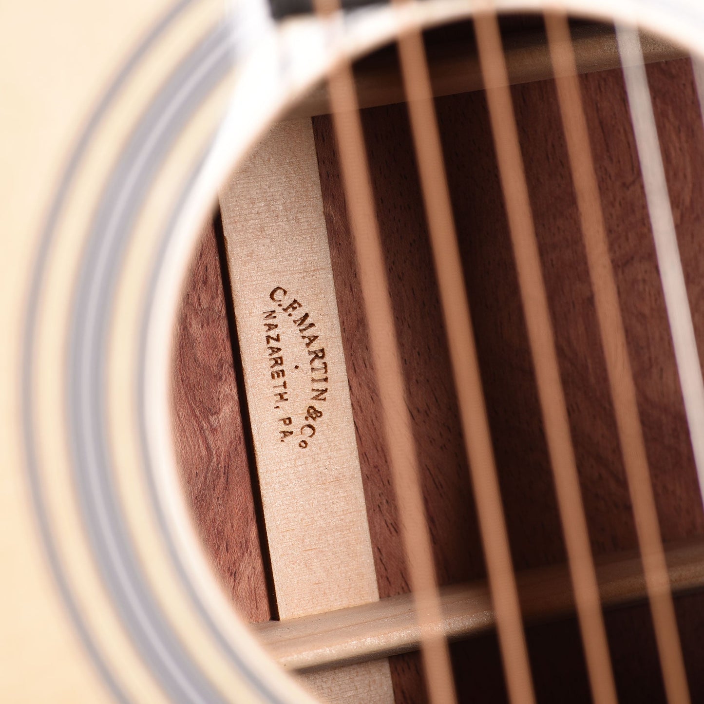 Martin Custom Shop D-28 Style Dreadnought High Altitude Swiss Spruce/Quilted Bubinga Natural