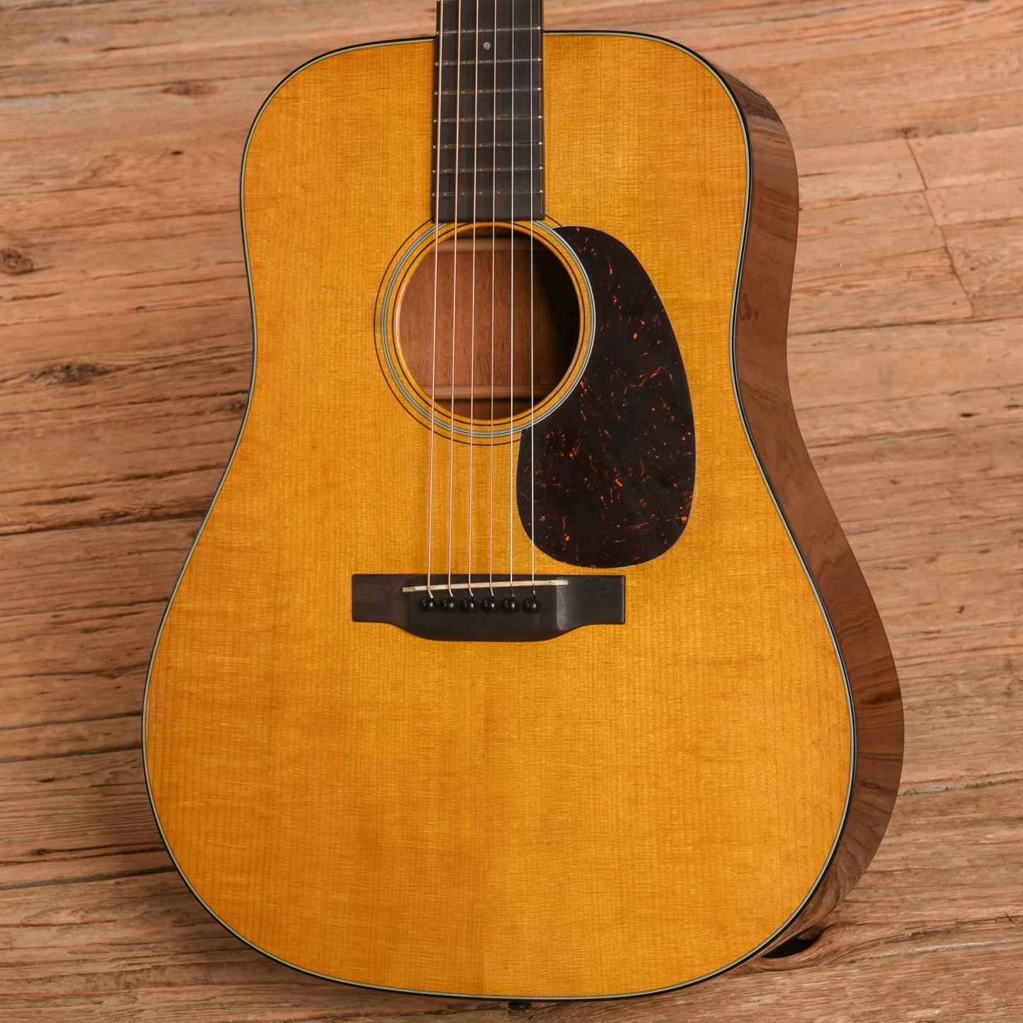 Martin D-18 Authentic 1937 VTS Aged Natural 2023