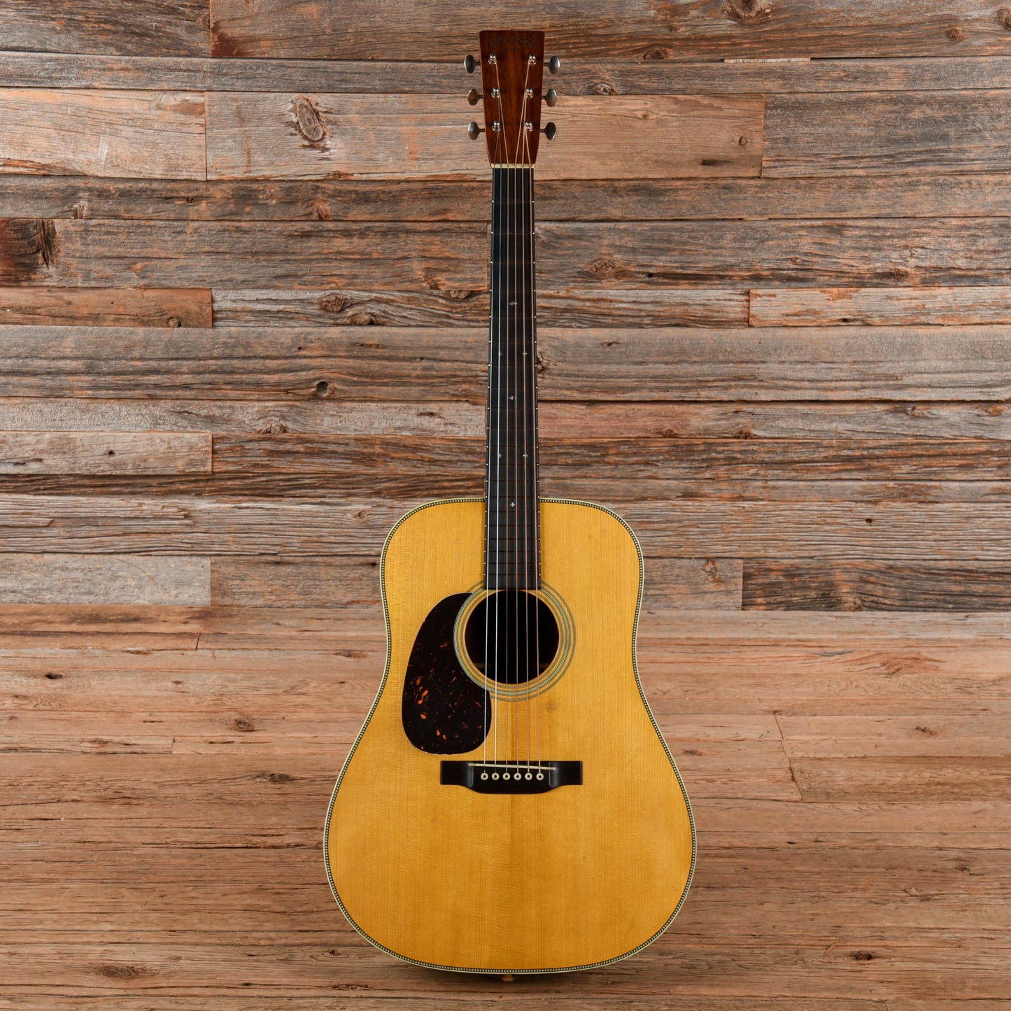 Martin D-28 Authentic 1937 Aged Natural 2025 LEFTY