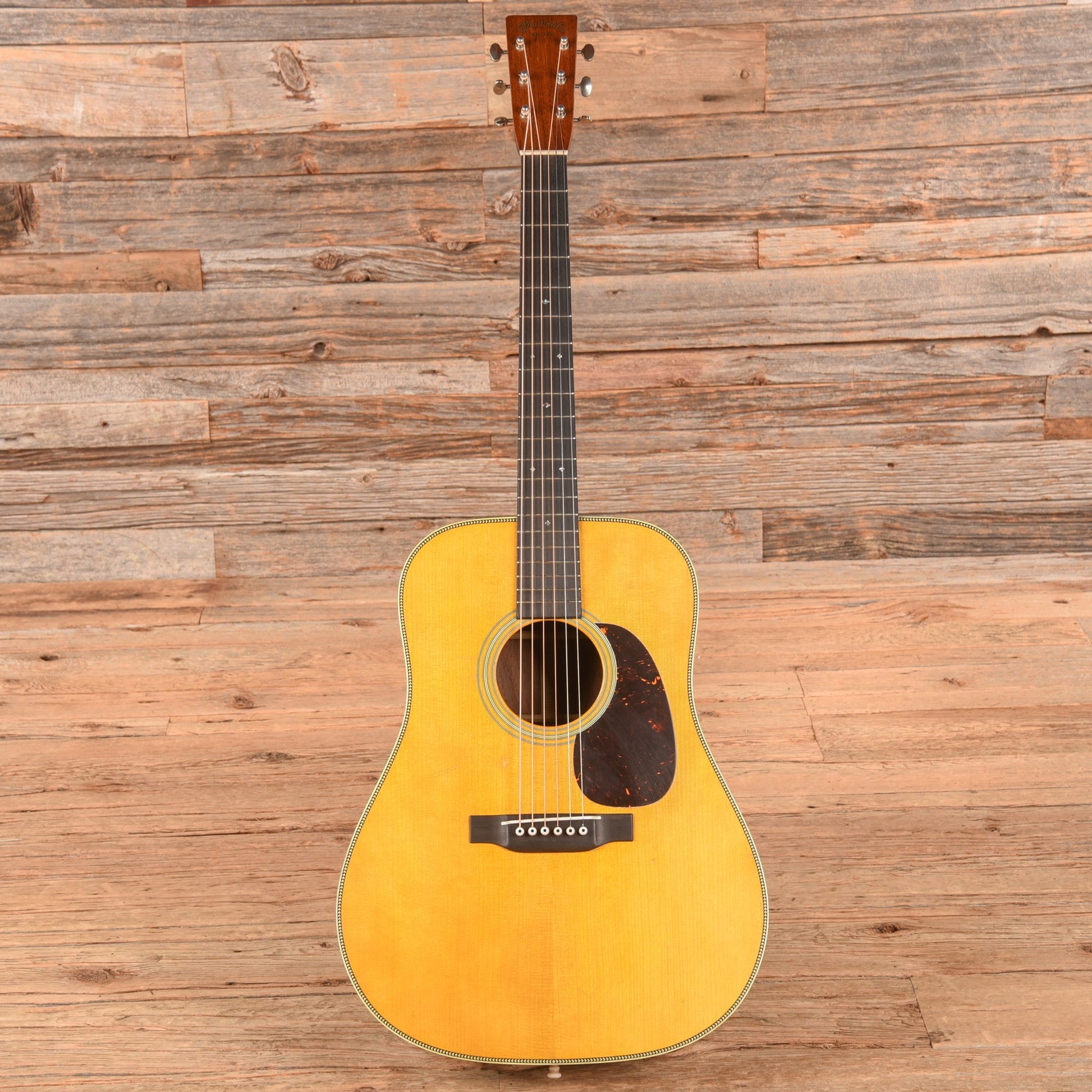 Martin D-28 Authentic 1937 Aged Natural 2025
