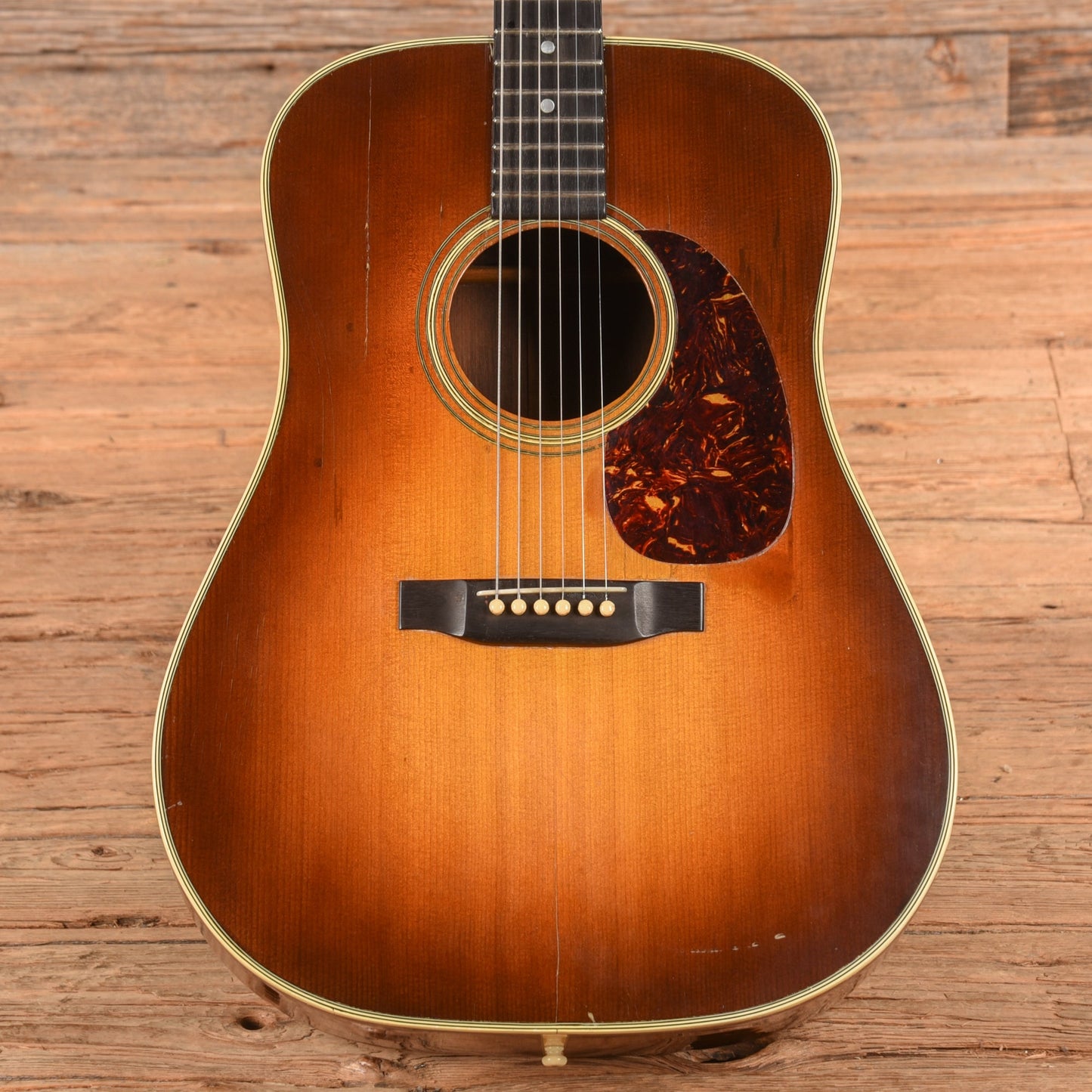 Martin D-28 Sunburst 1964
